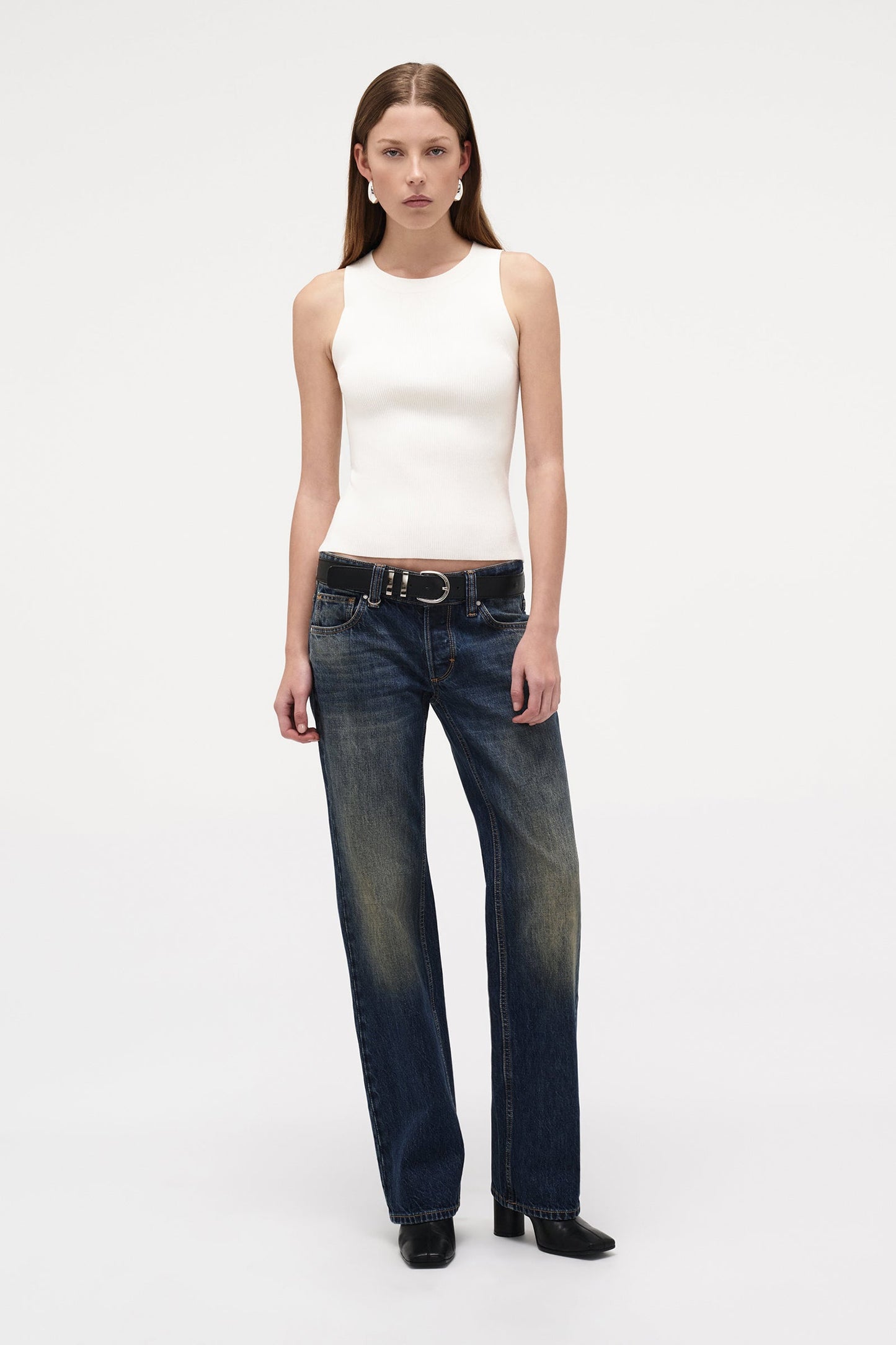 Sienna Straight - Omen