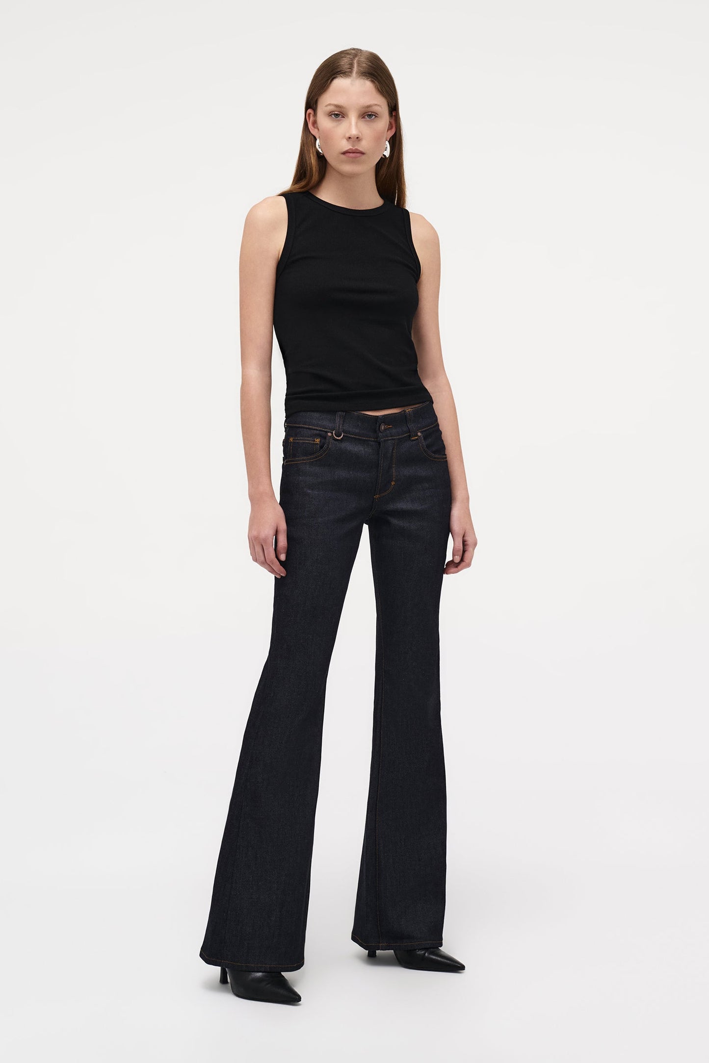 Hanne Bell - Resonate