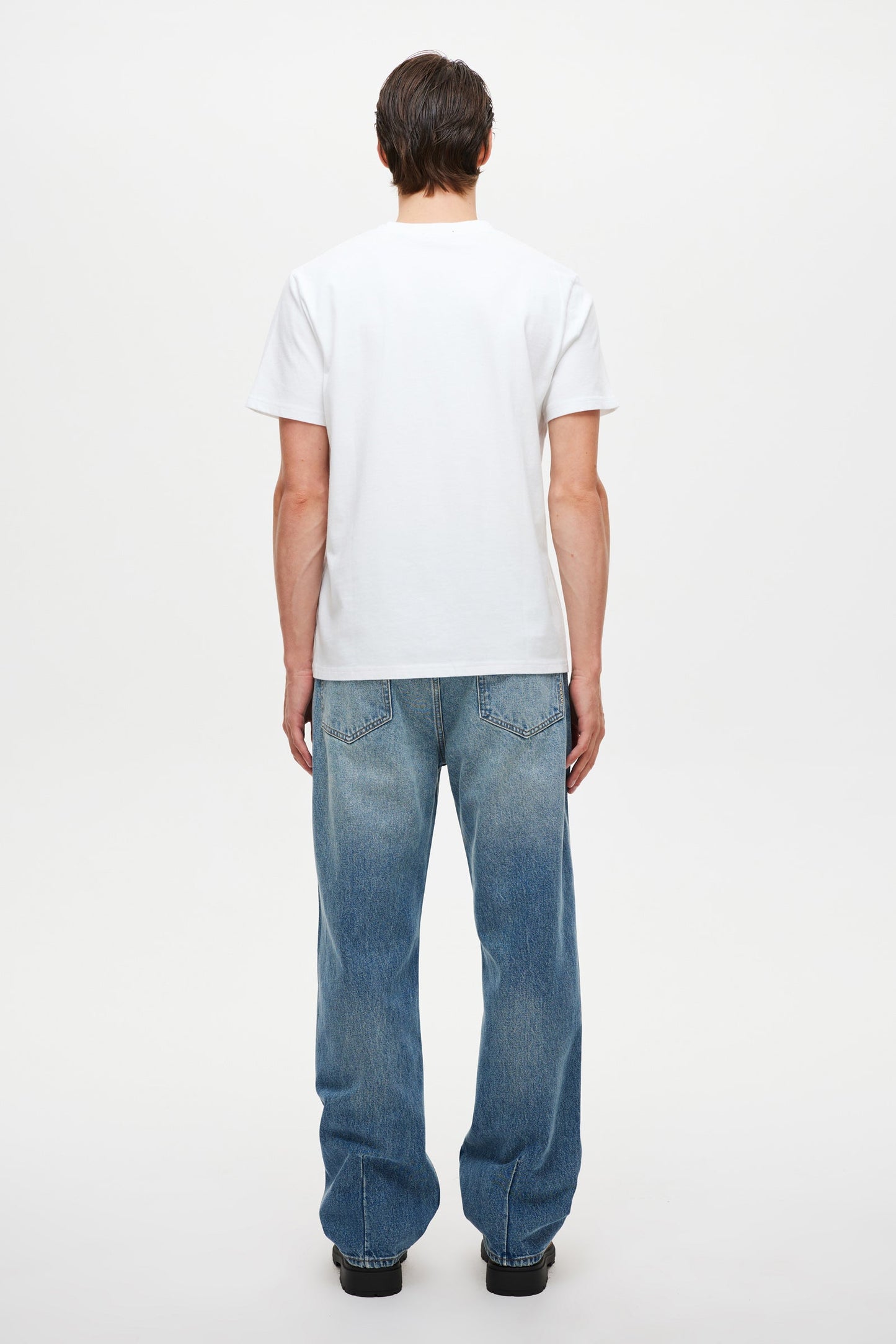 River Relaxed - Cortez