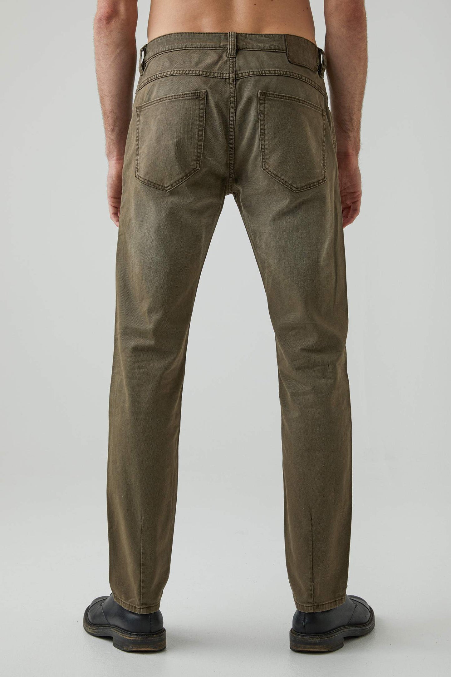 Lou Slim Twill - Desert