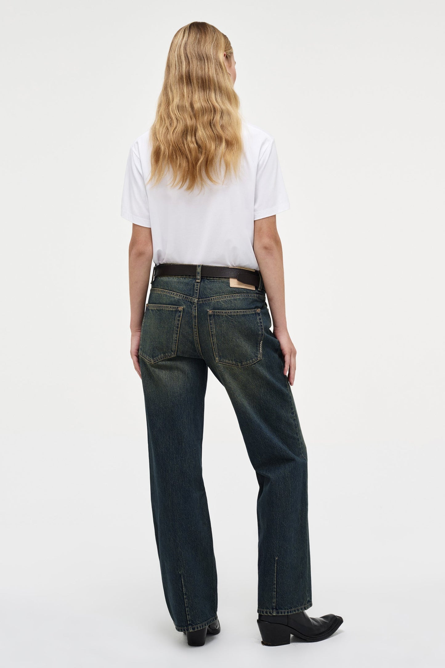 Modal Lou Tee - White