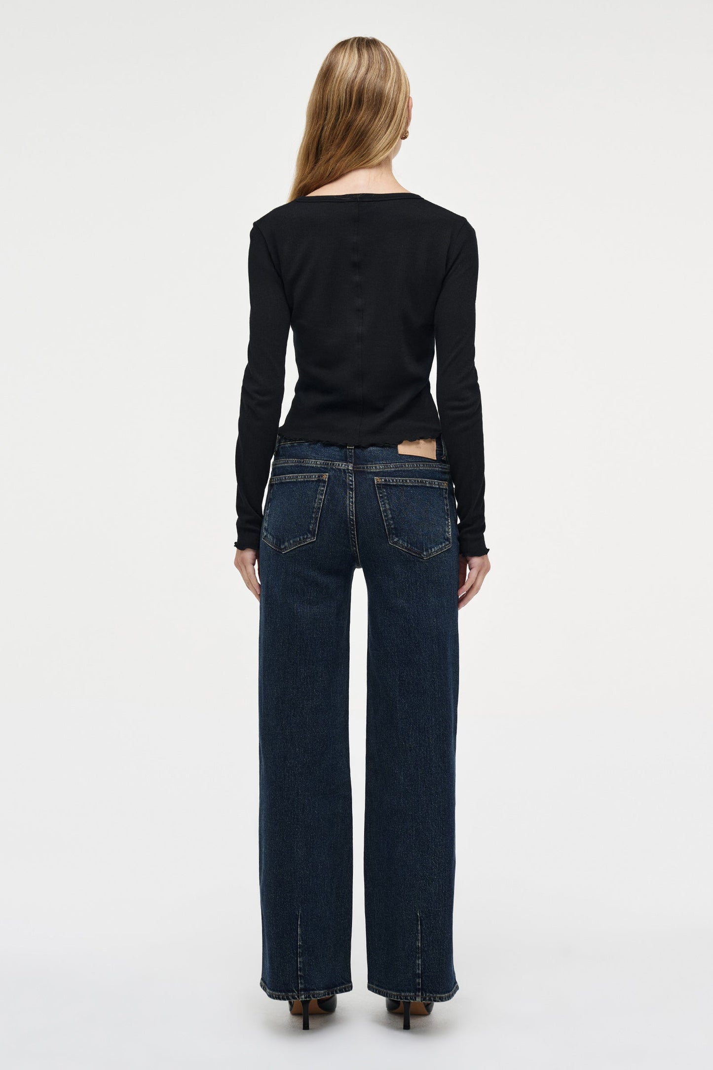 Fine Rib Long Sleeve Tee - Black