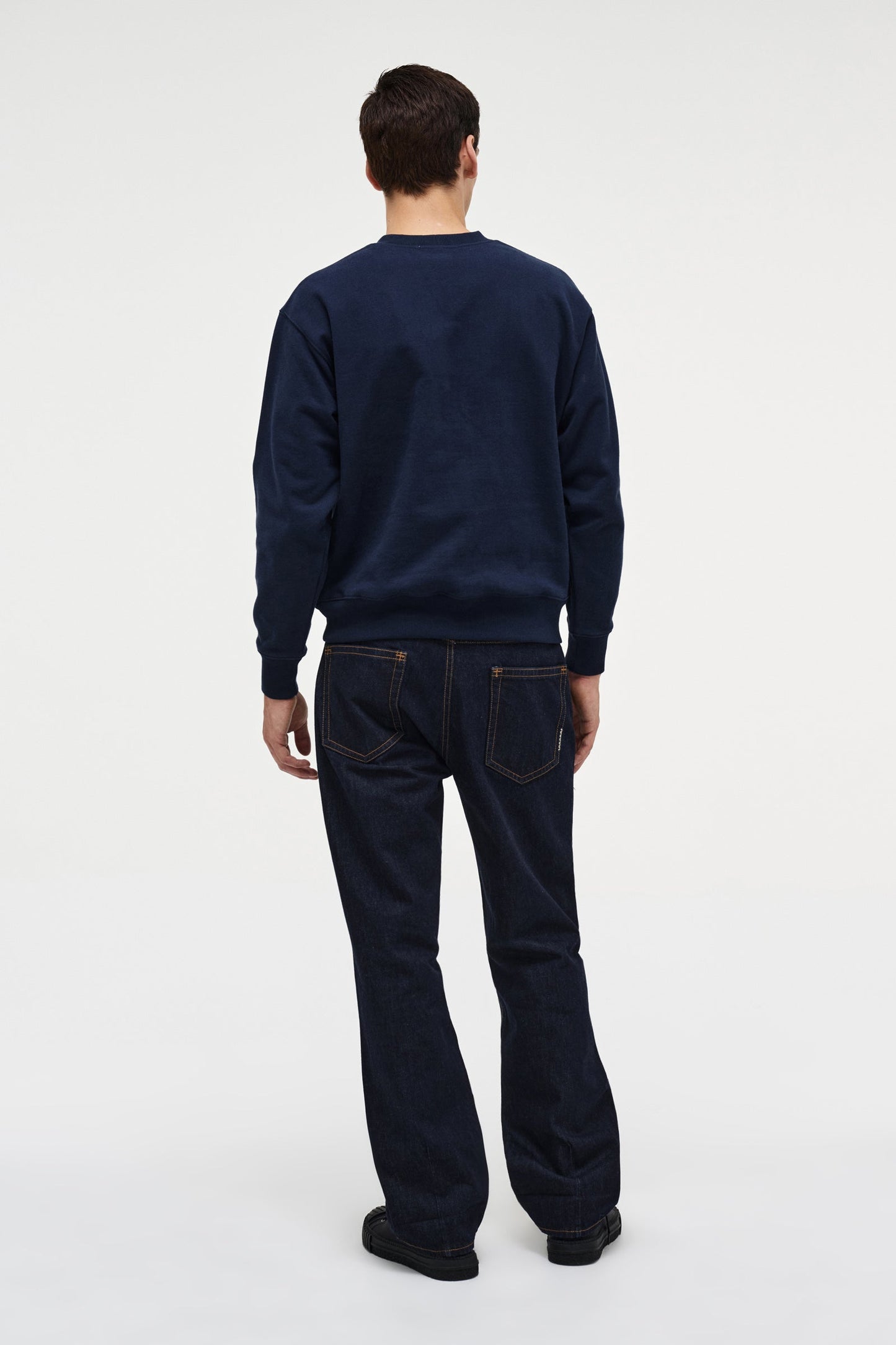 Neuw Embroidery Crew - Navy