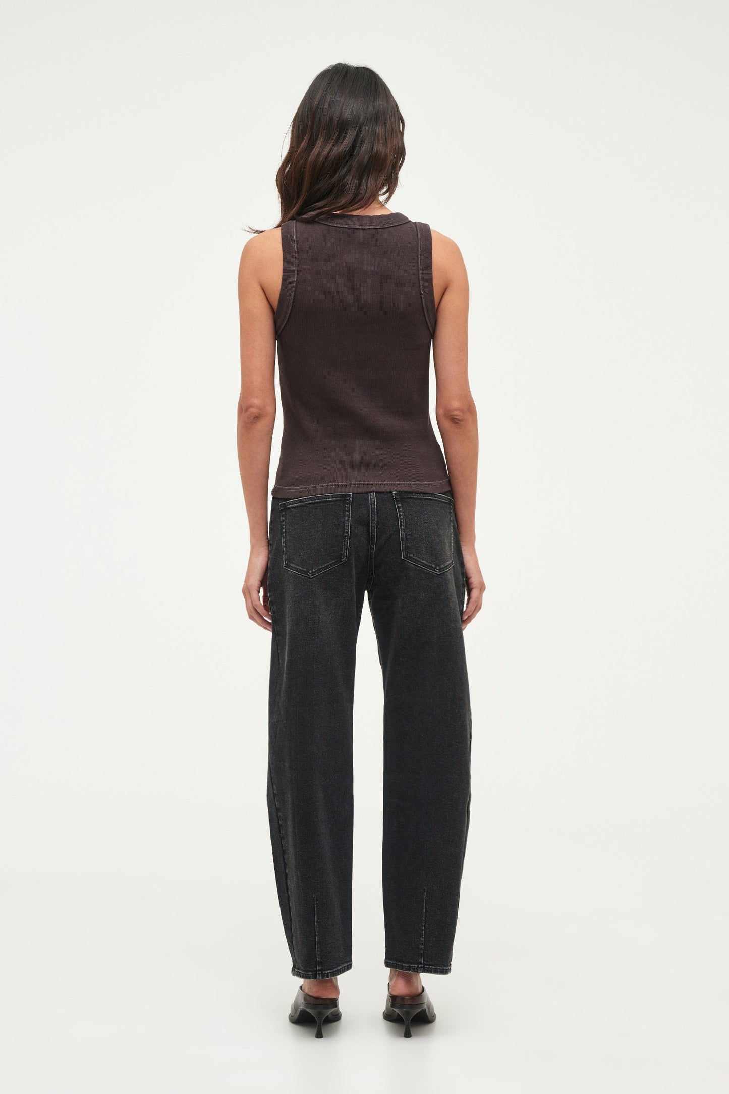 Jonesy Singlet Over Dyed - Chocolate