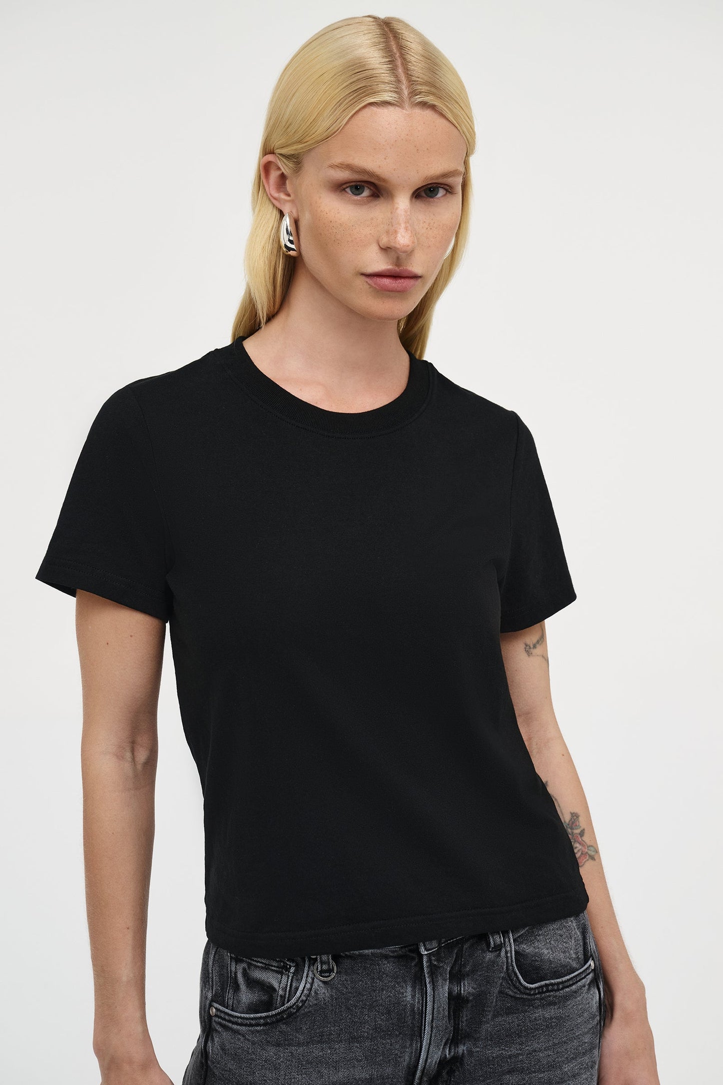 Staple Tee - Black