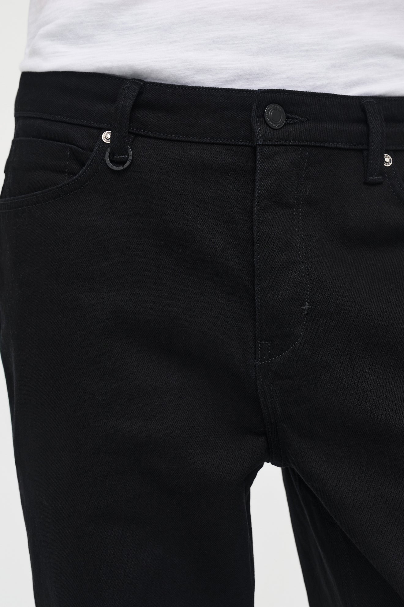 Liam Relaxed - Black Selvedge