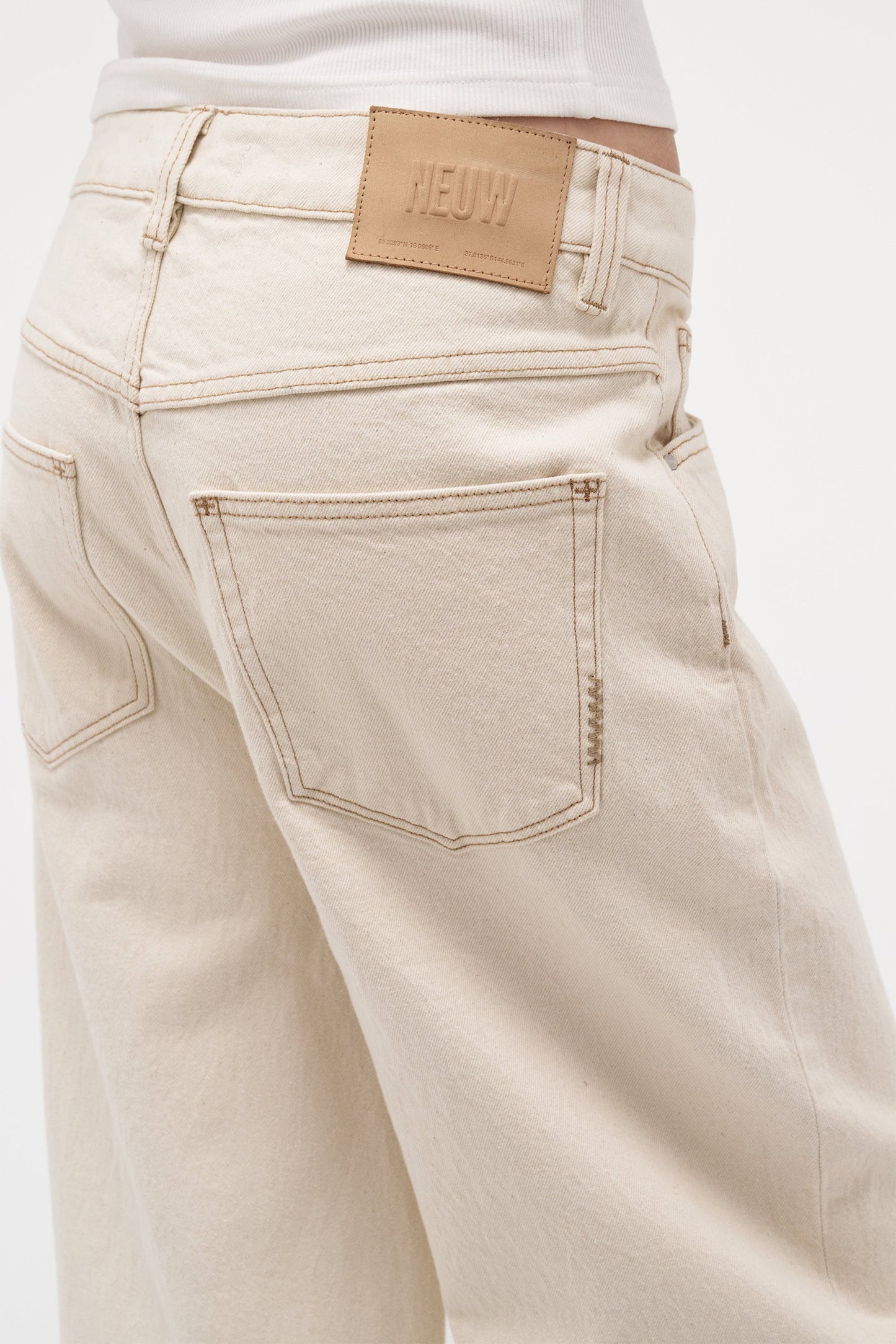 Yoko Baggy - Crop Cream