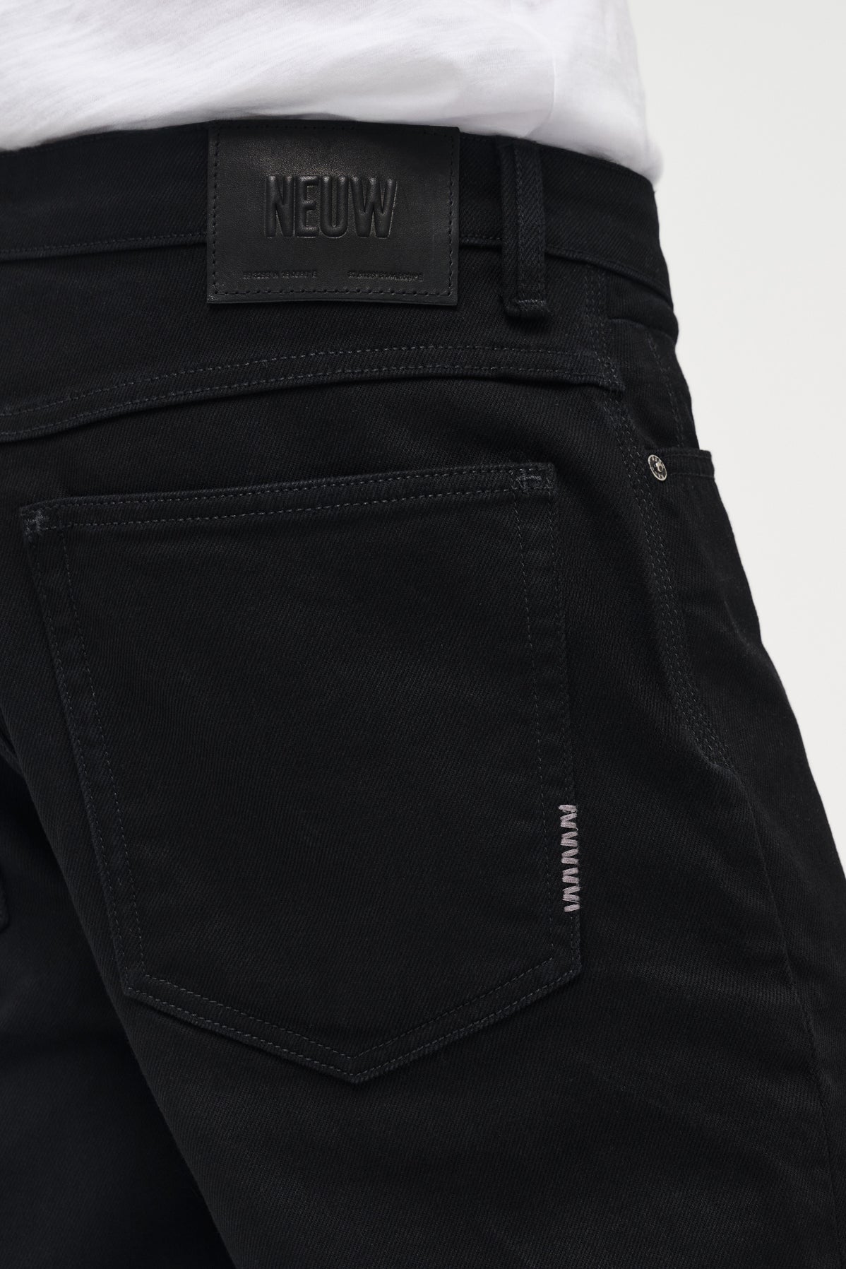 Liam Relaxed - Black Selvedge