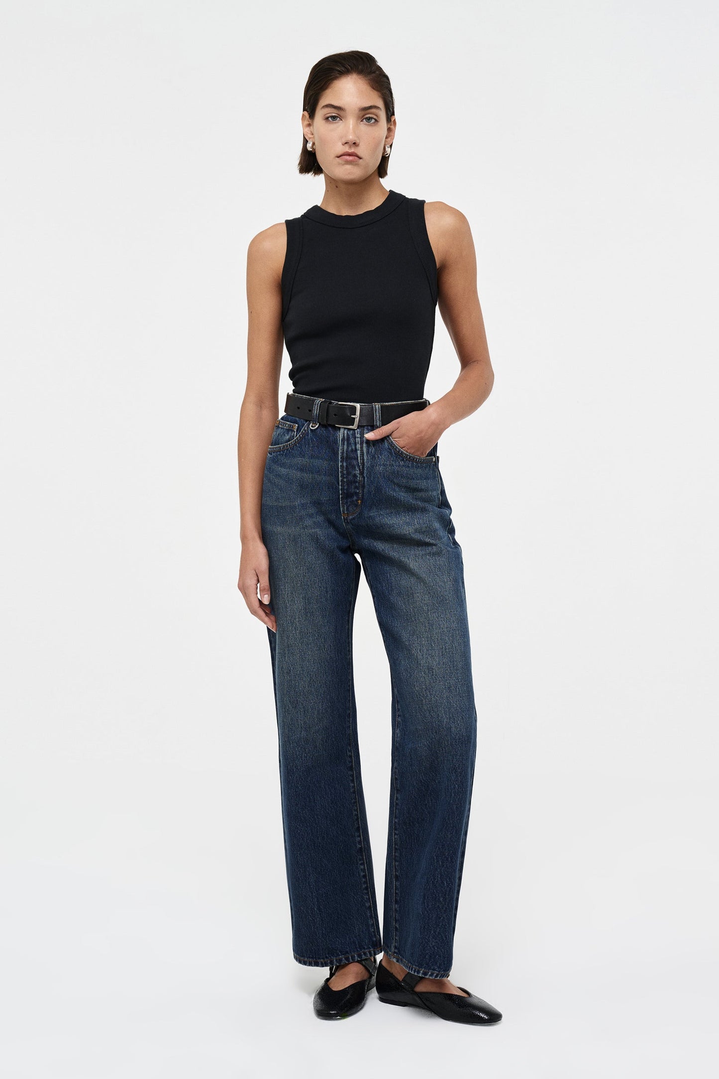 Jonesy Singlet - Black