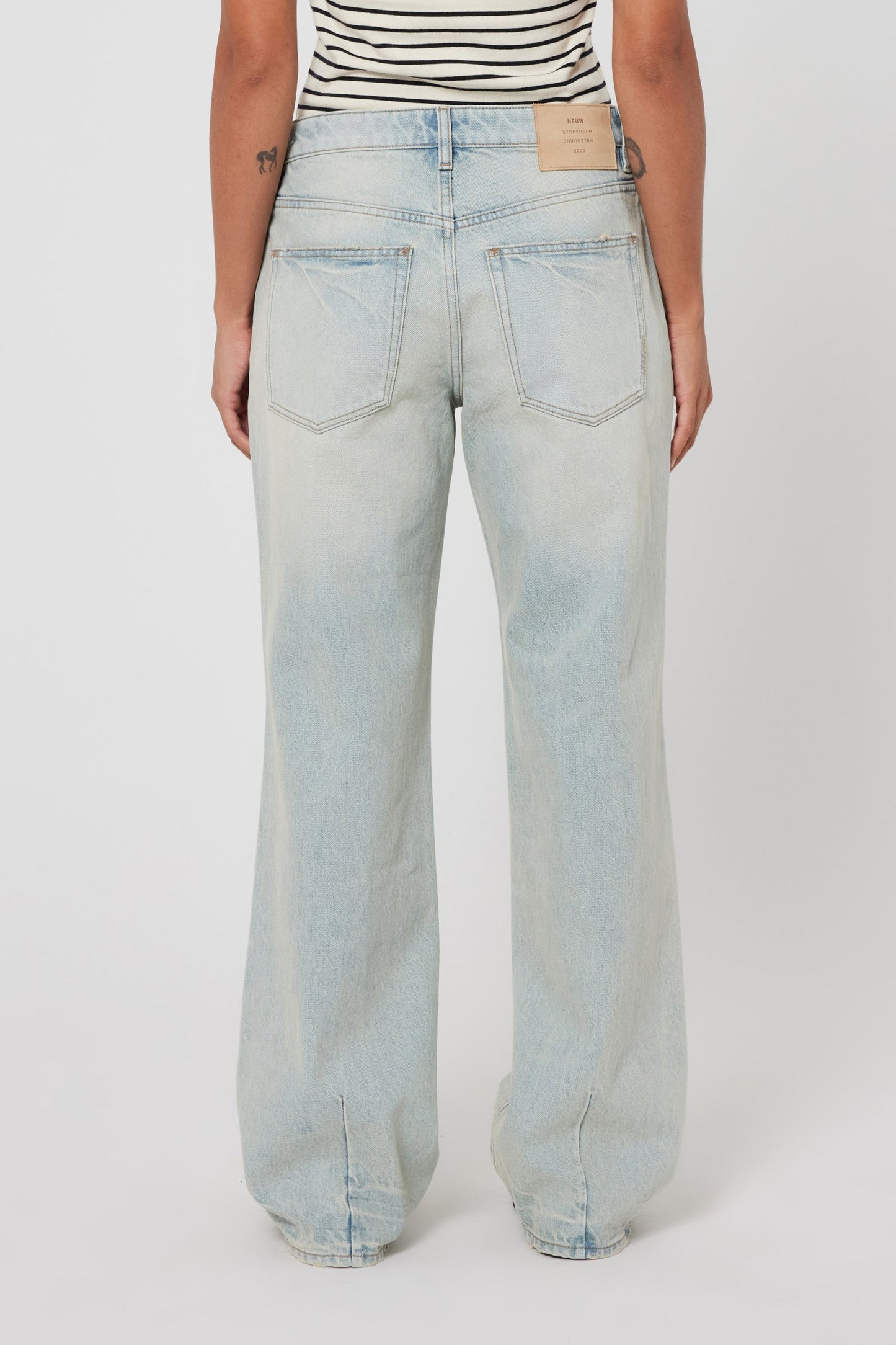 Daria Baggy - Before Sunset