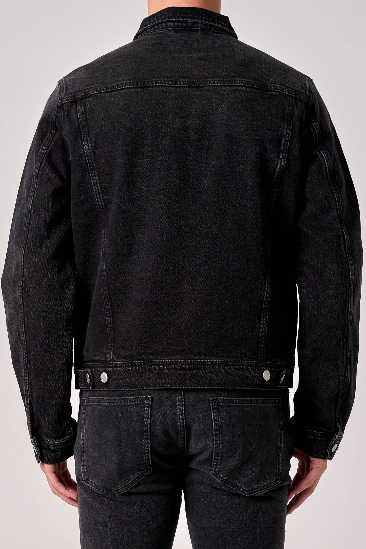Type Three Jacket - Black