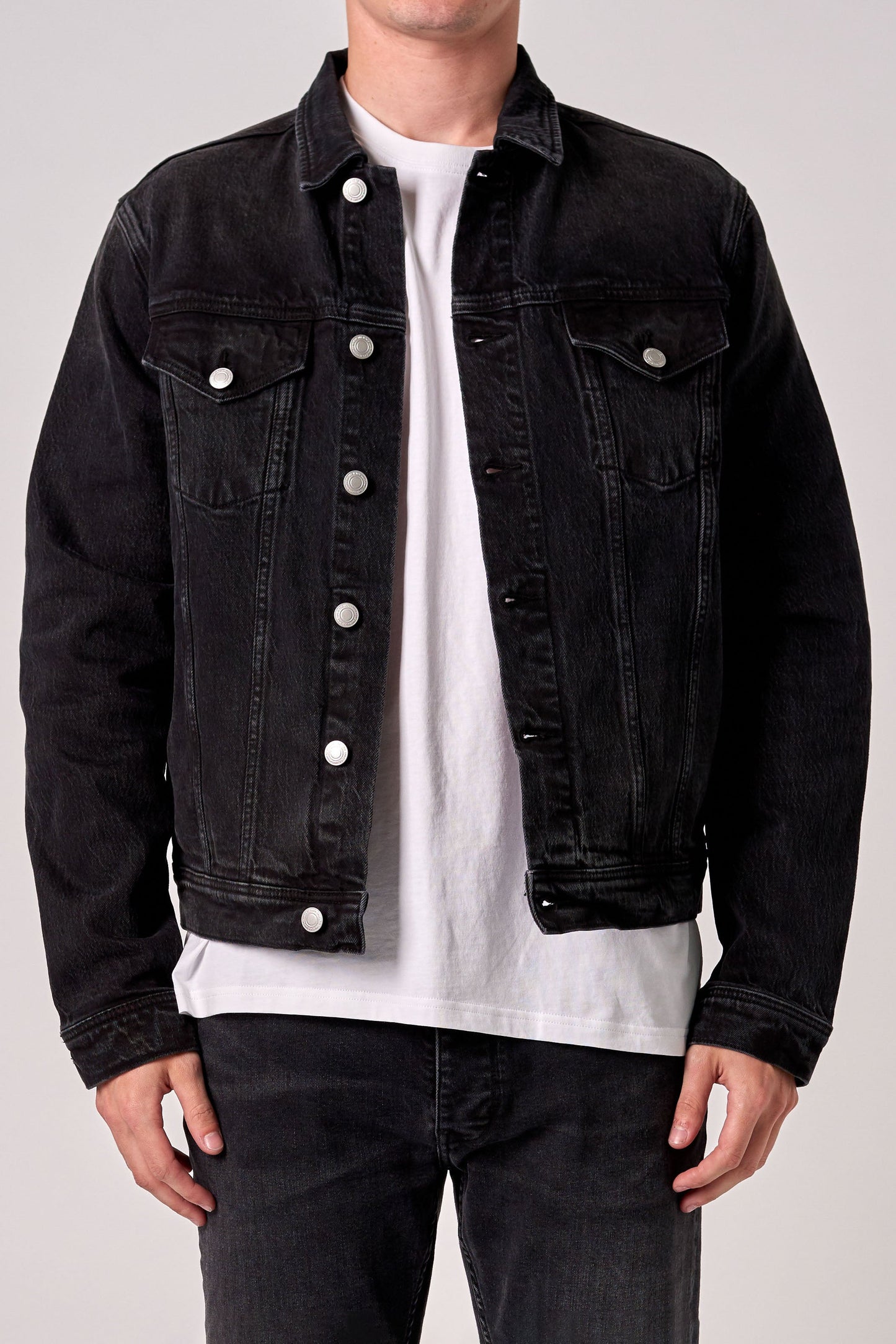 Type Three Jacket - Black