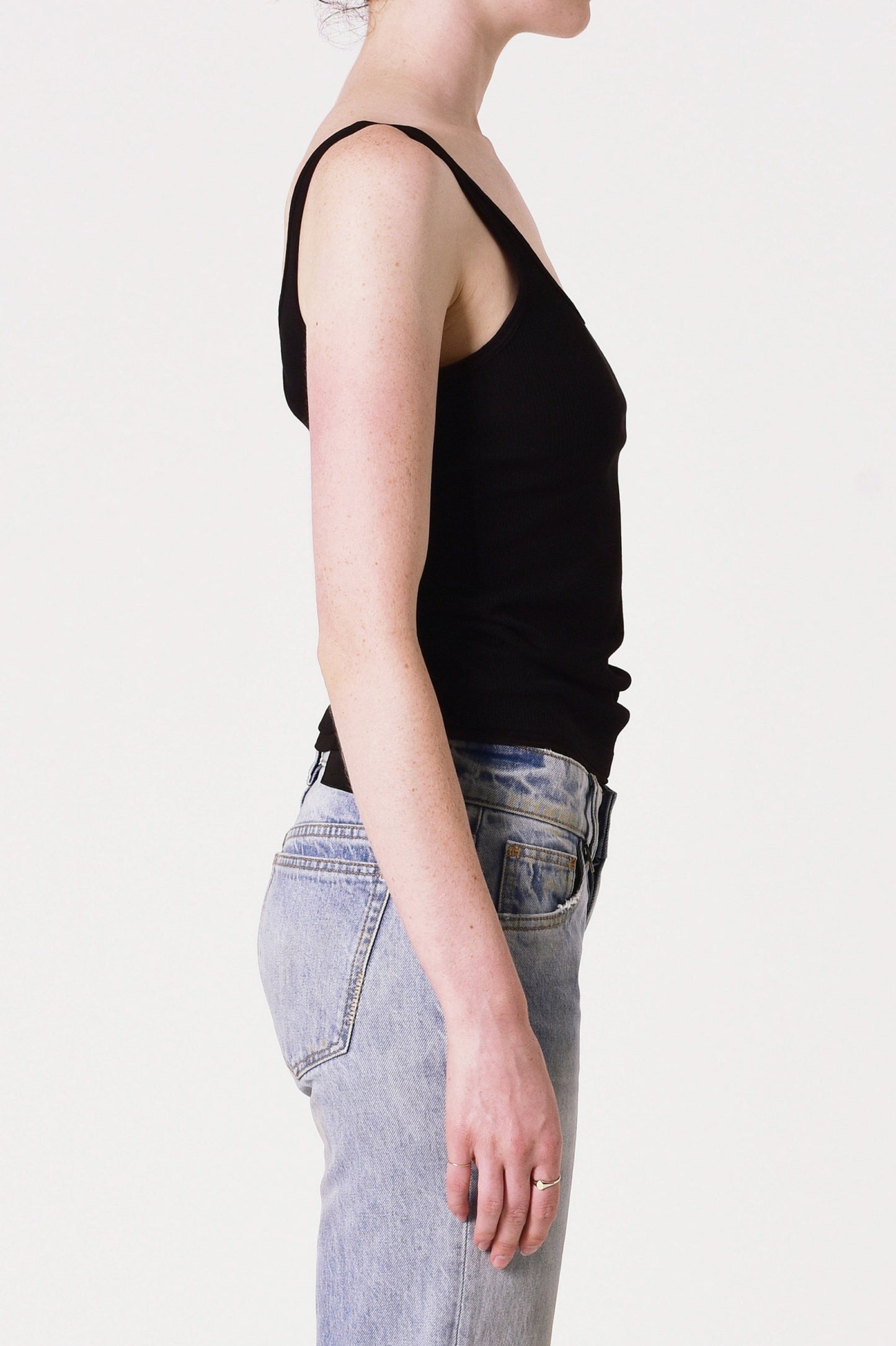 Echo Tank - Black