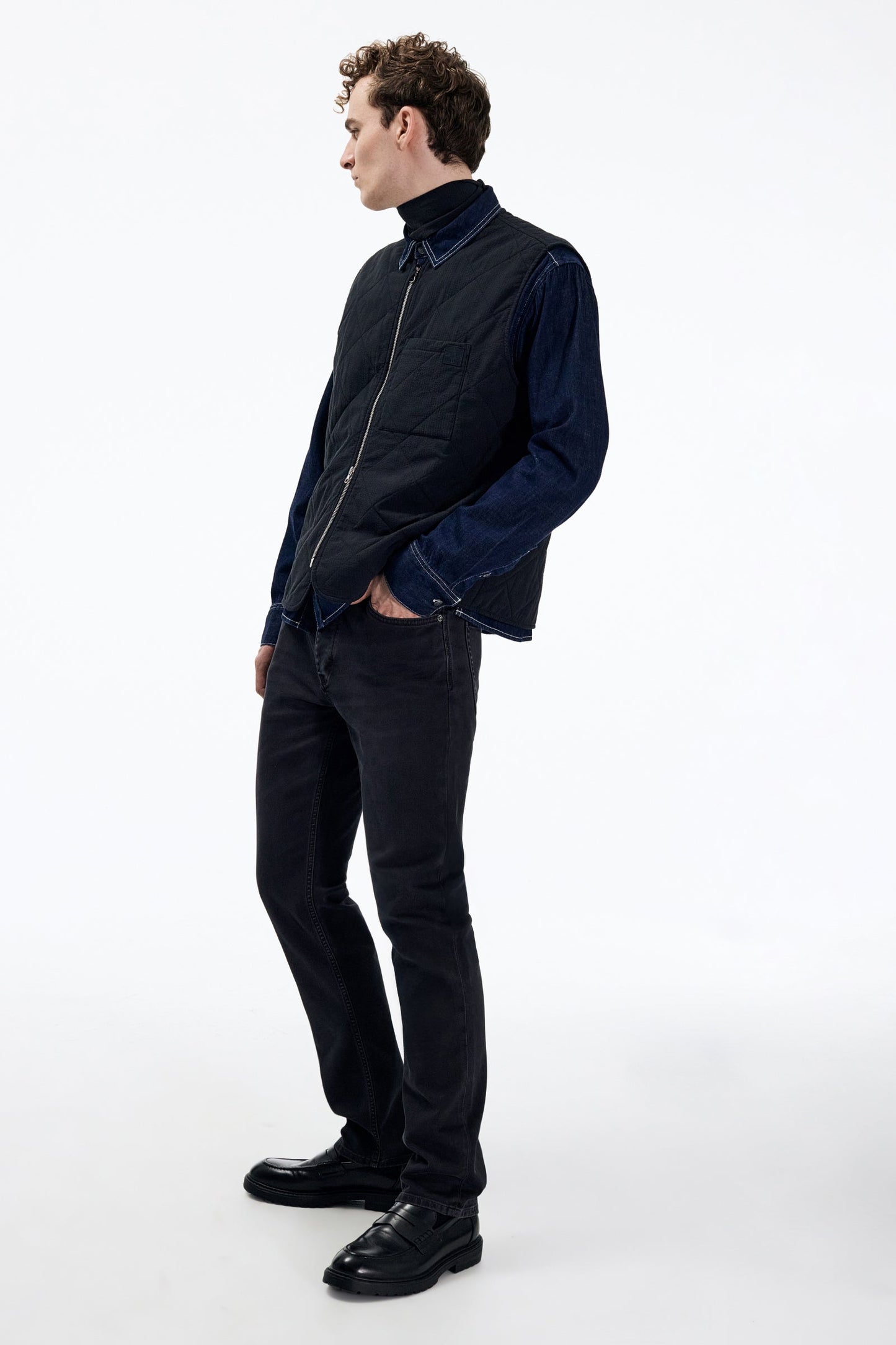 Lou Straight - Silent Water