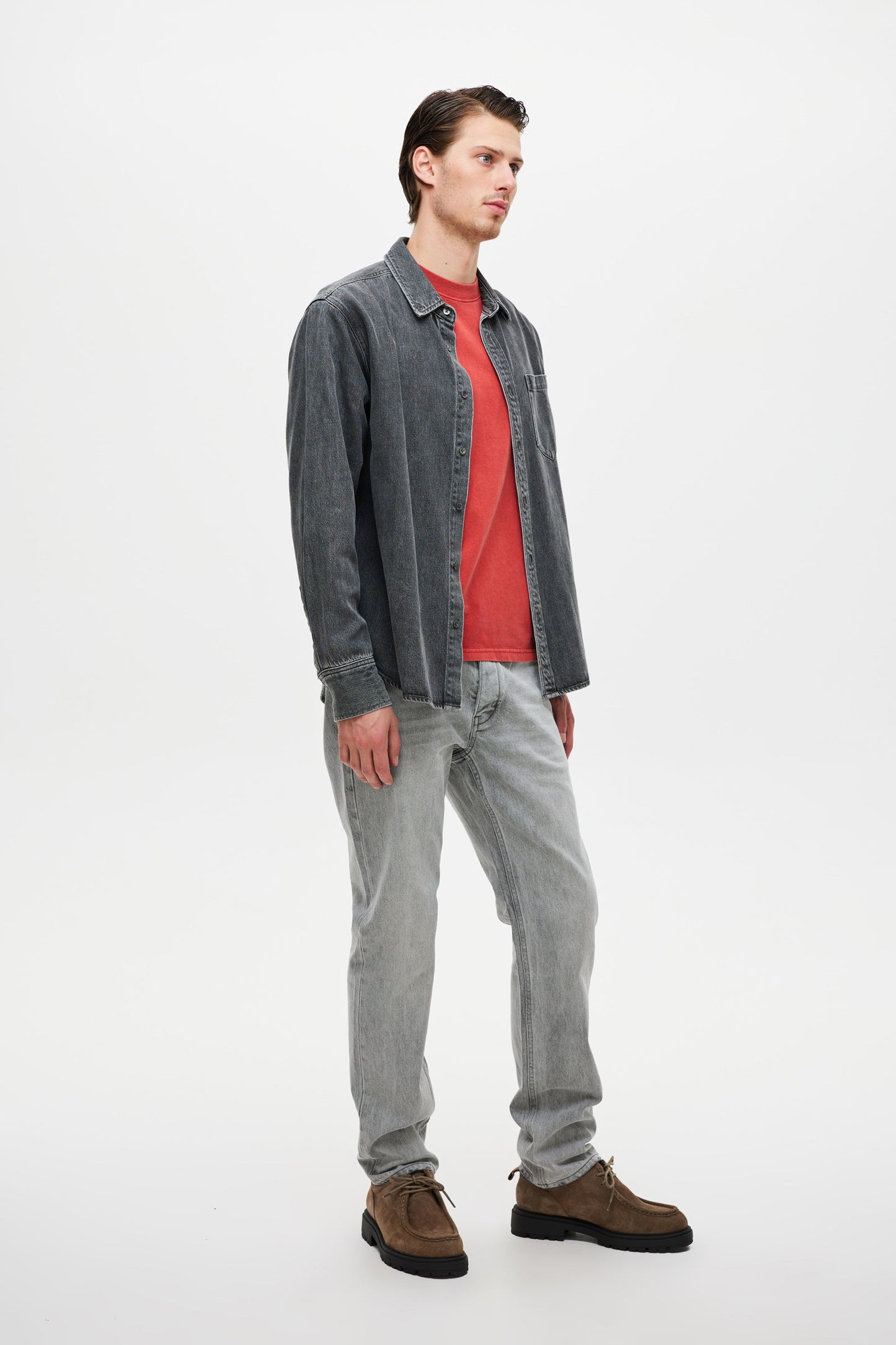 Ray Straight - Luxor