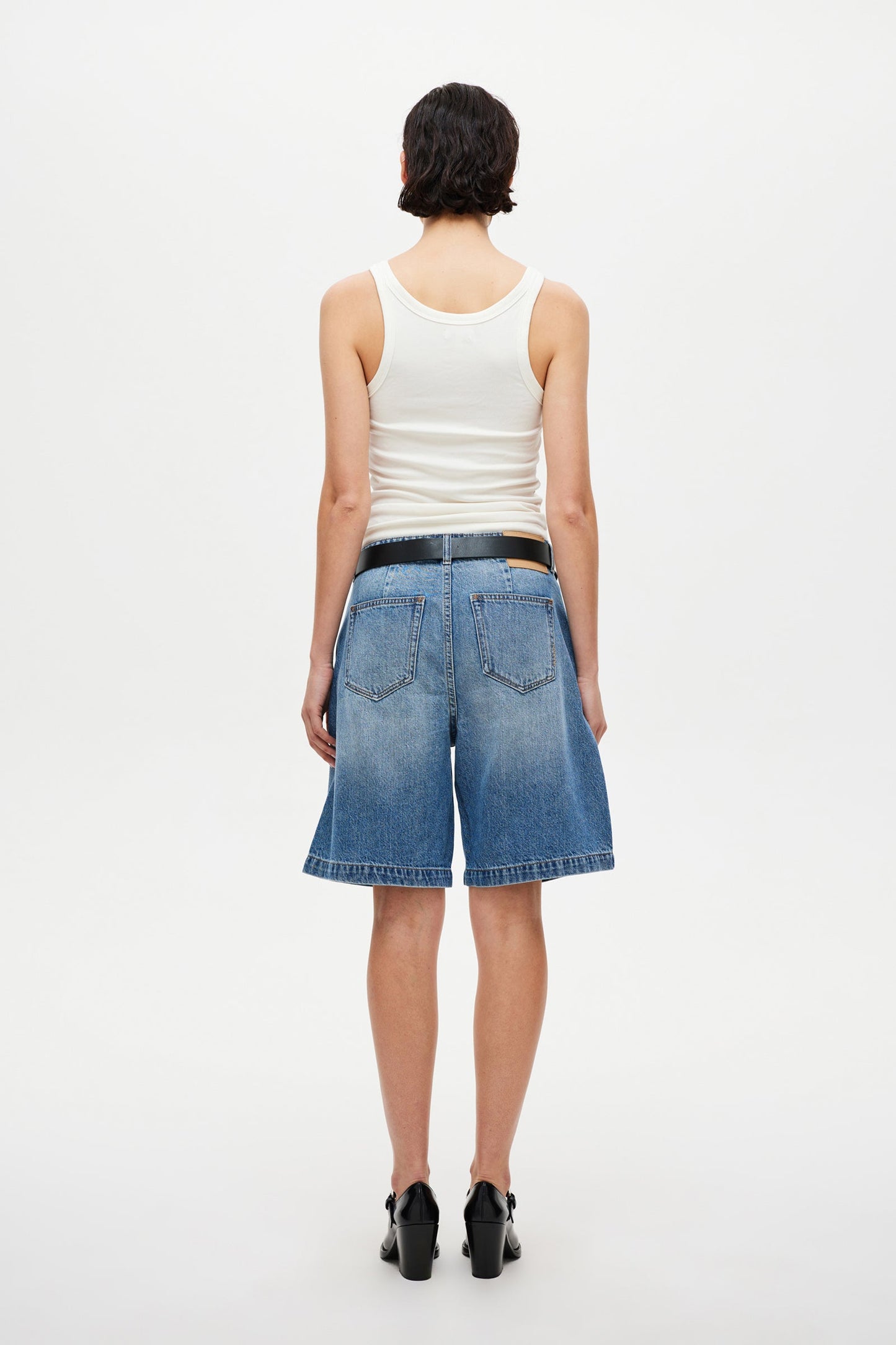 Echo Relaxed Short - Sonic