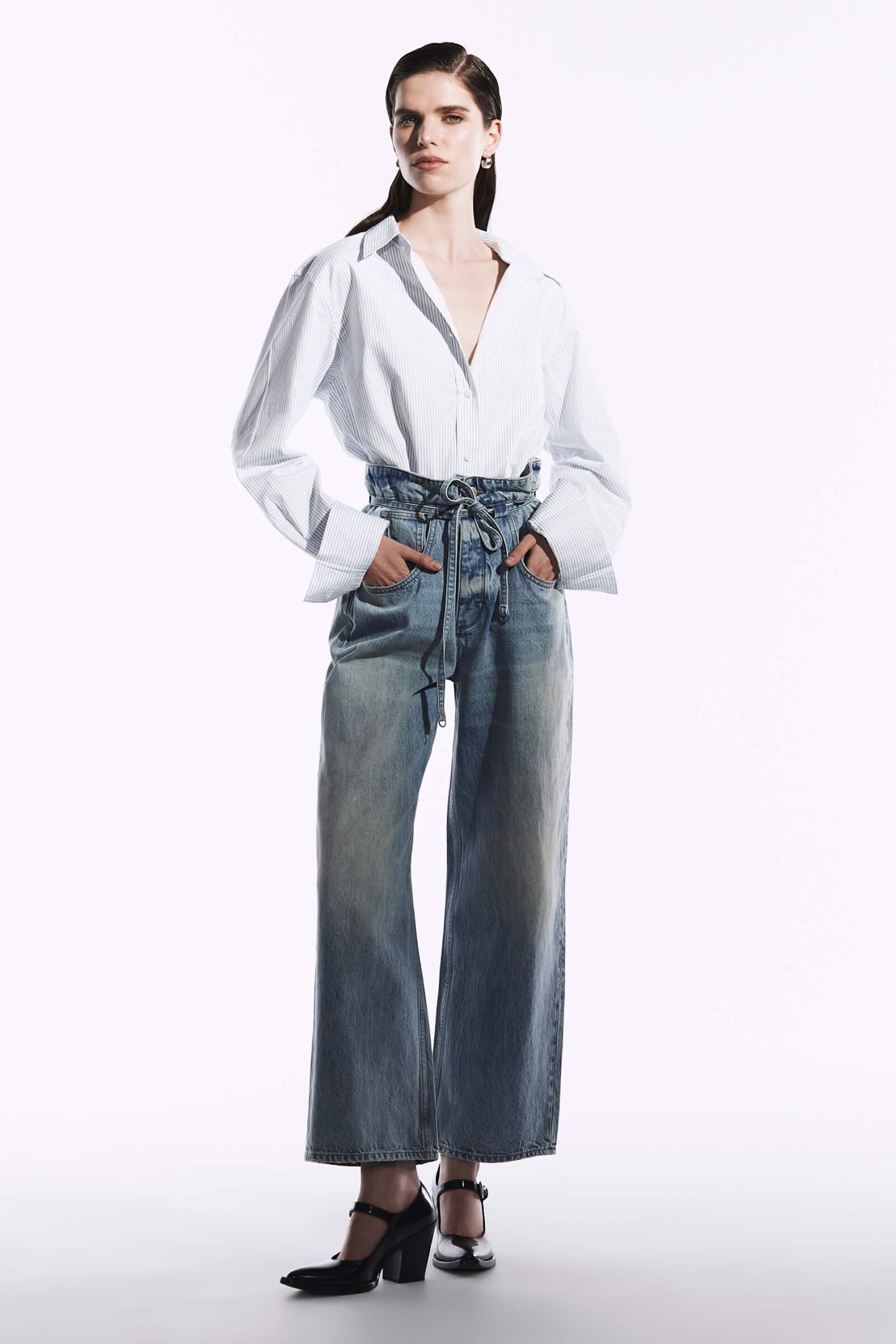 Yoko Baggy - Runway