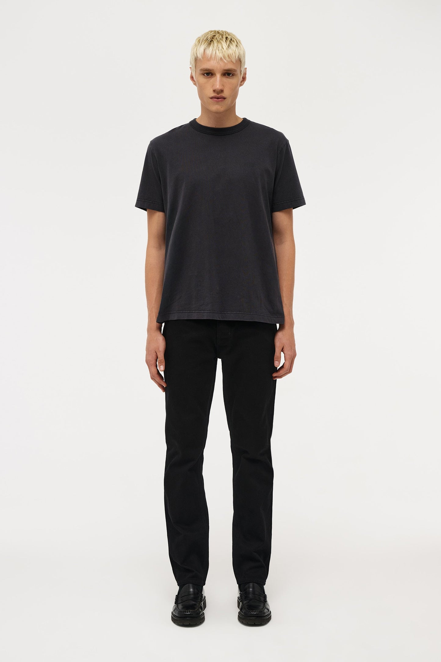 Neuw Wordmark Tee - Washed Black