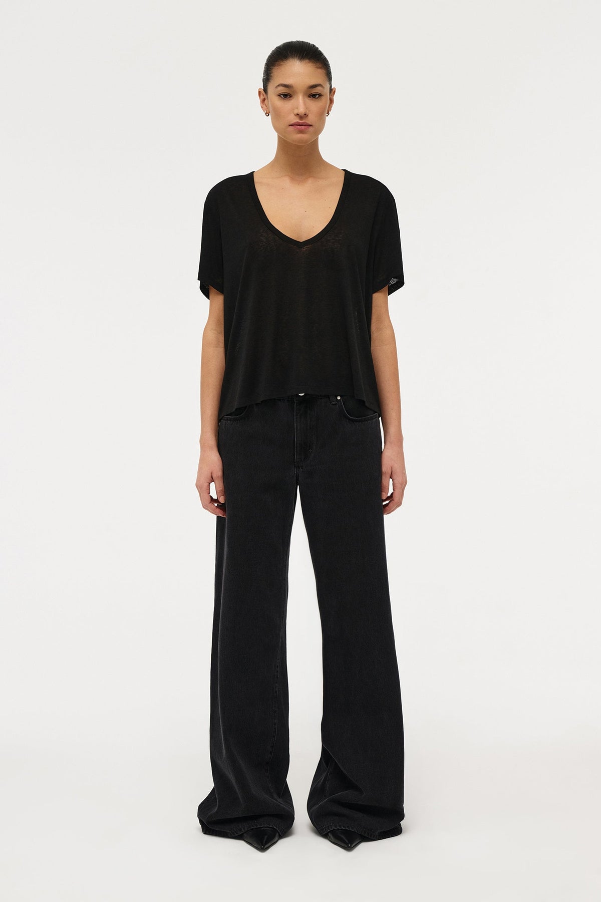 Girlfriend Deep V Tee - Black