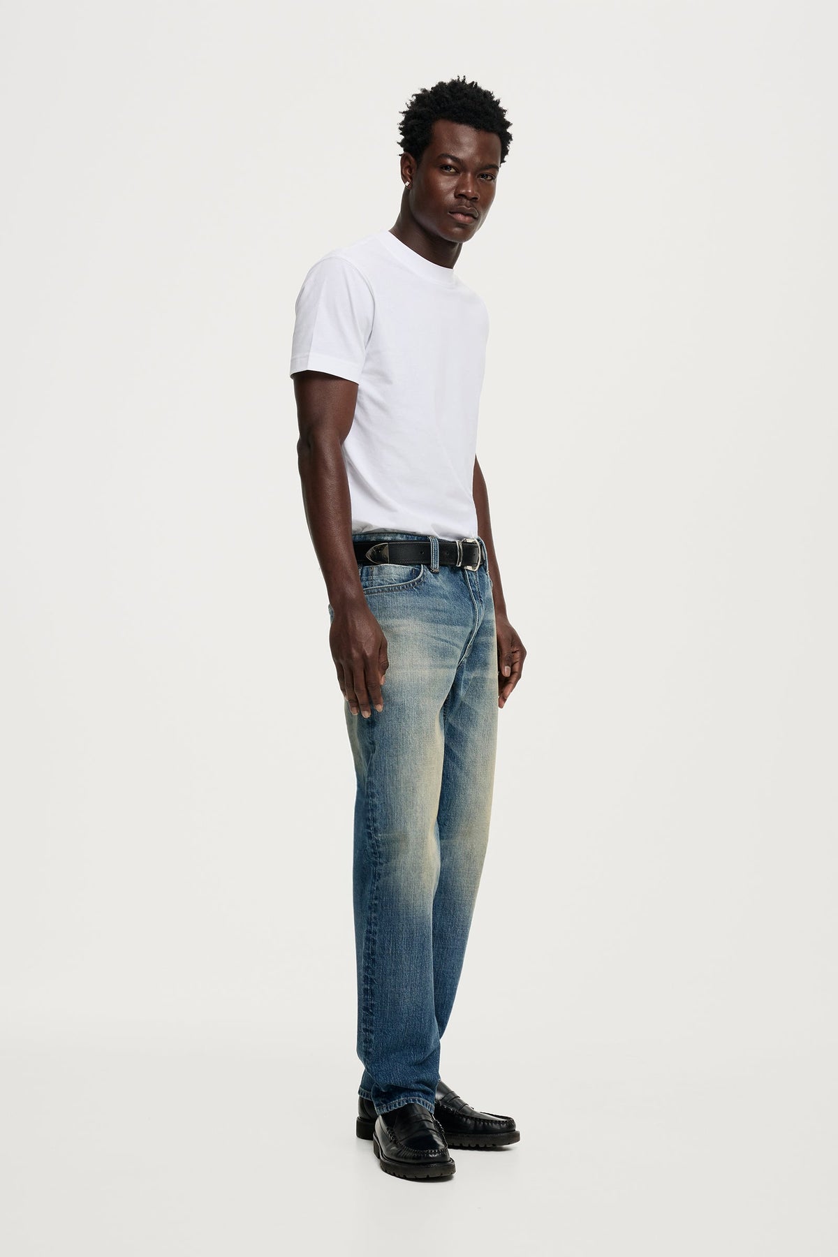 Ray Straight Jeans - Solace