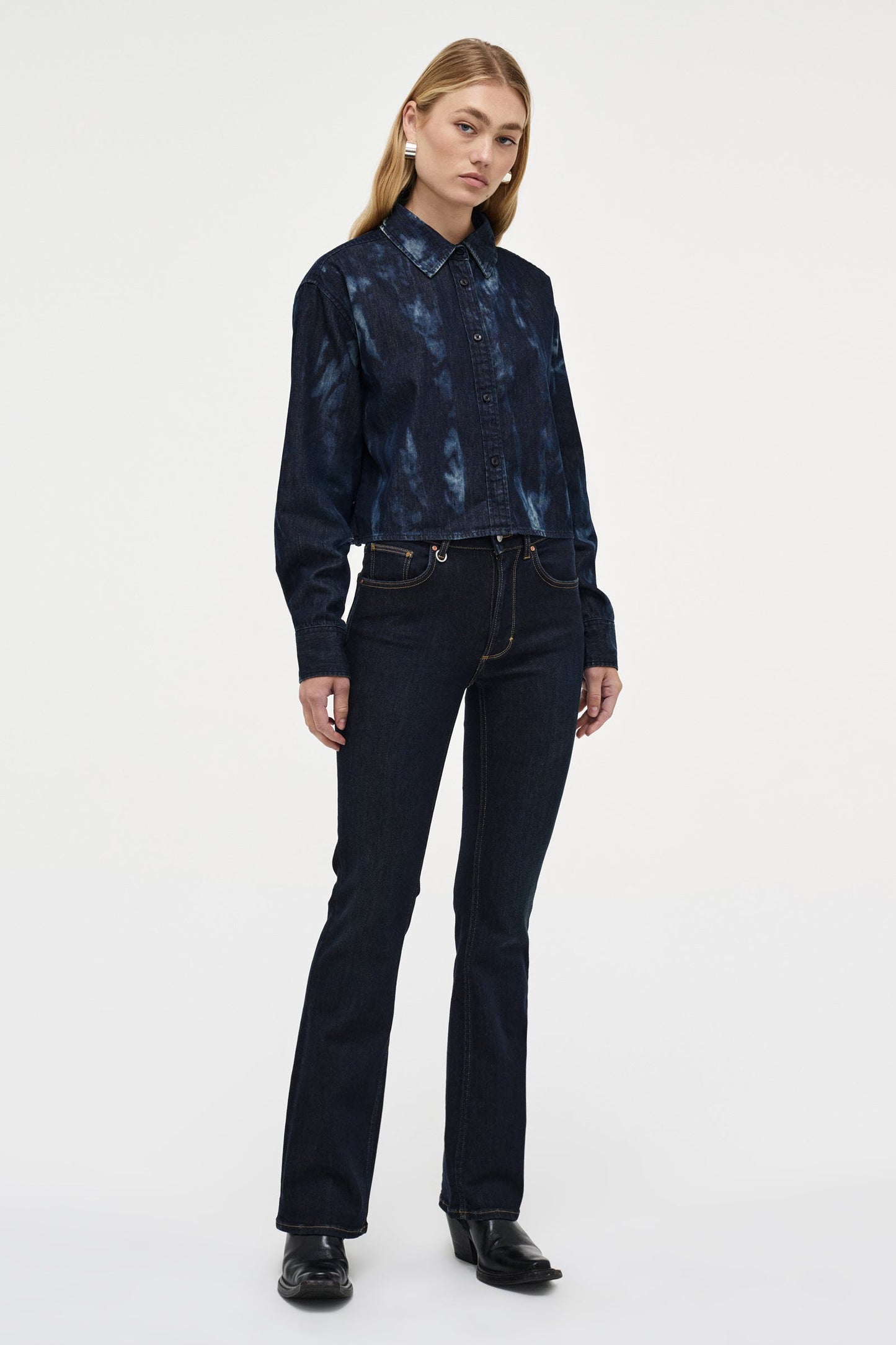 Carolyn Crop Shirt - Reverse Indigo