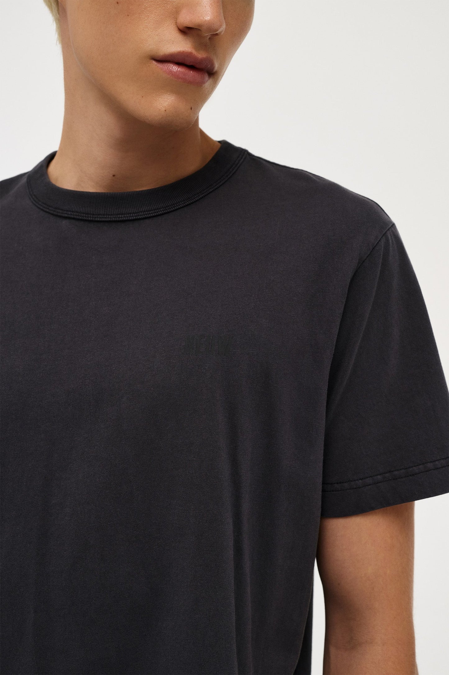 Neuw Wordmark Tee - Washed Black