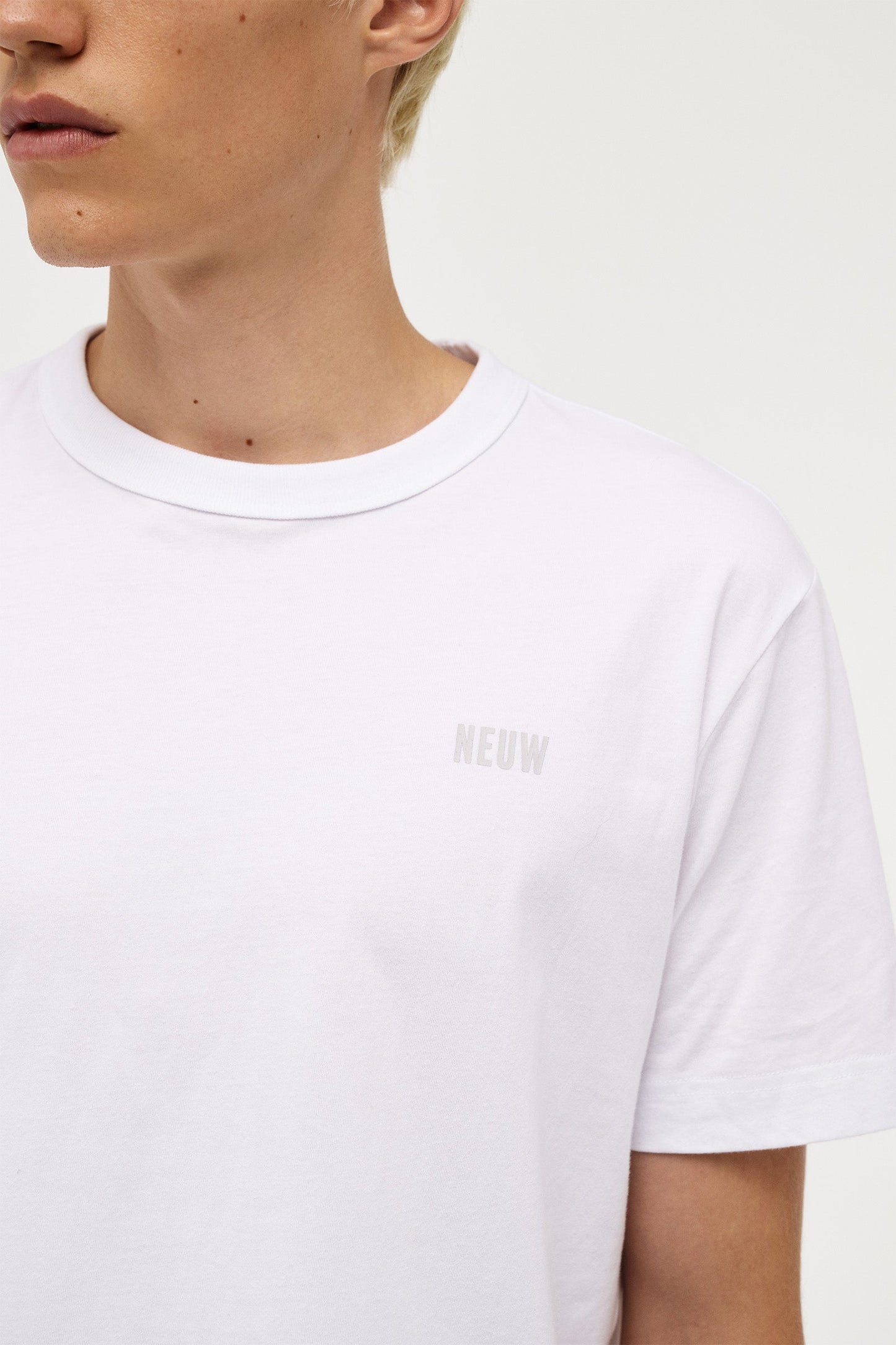 Neuw Wordmark Tee - White