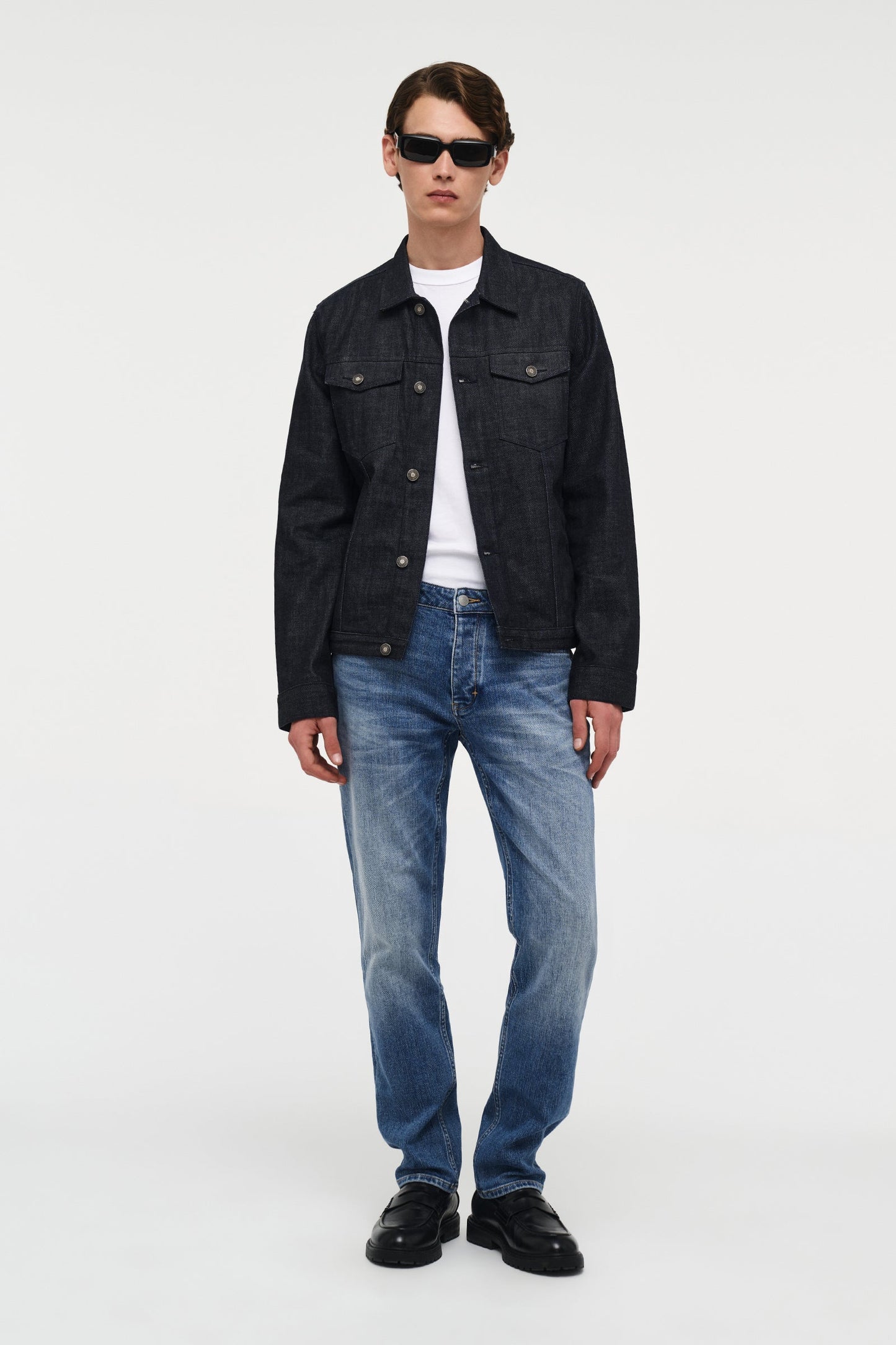 Lou Straight - Afterlife