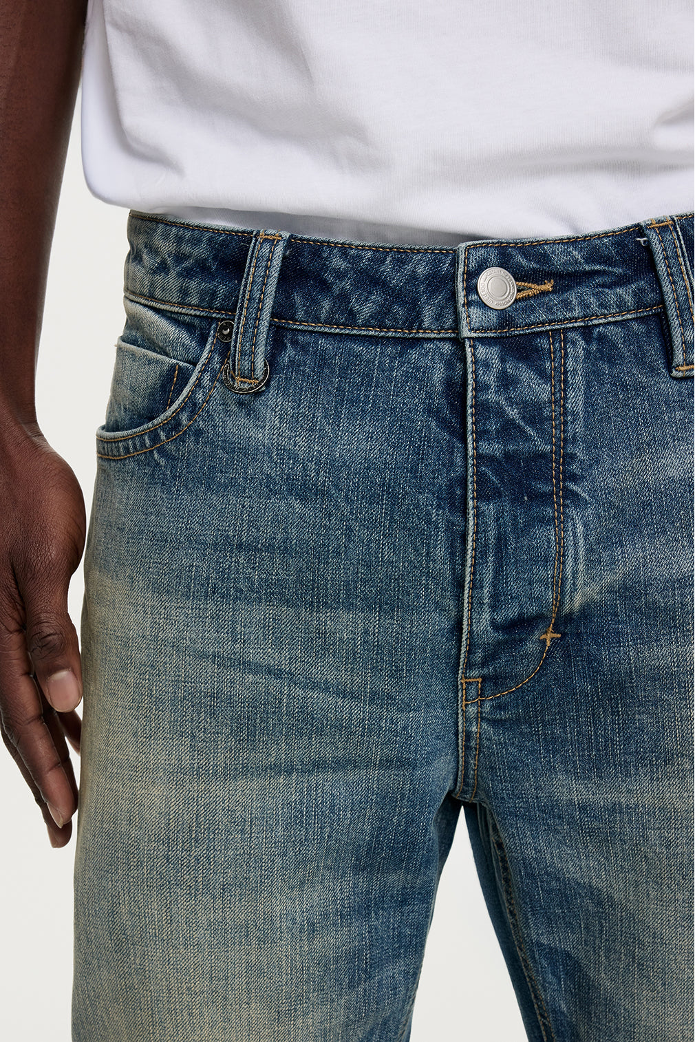 Ray Straight Jeans - Solace