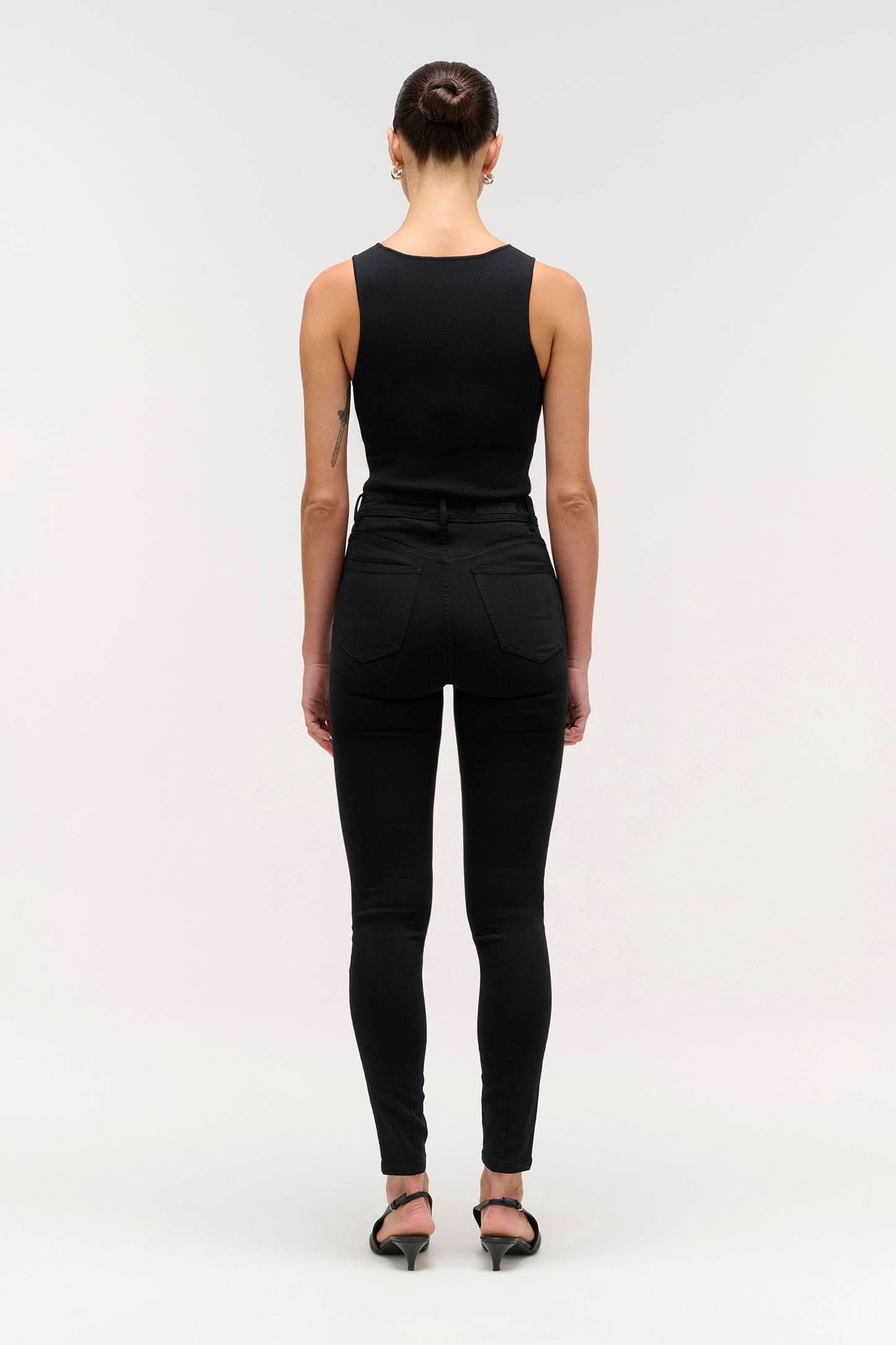 Marilyn Skinny - Blackest Silk