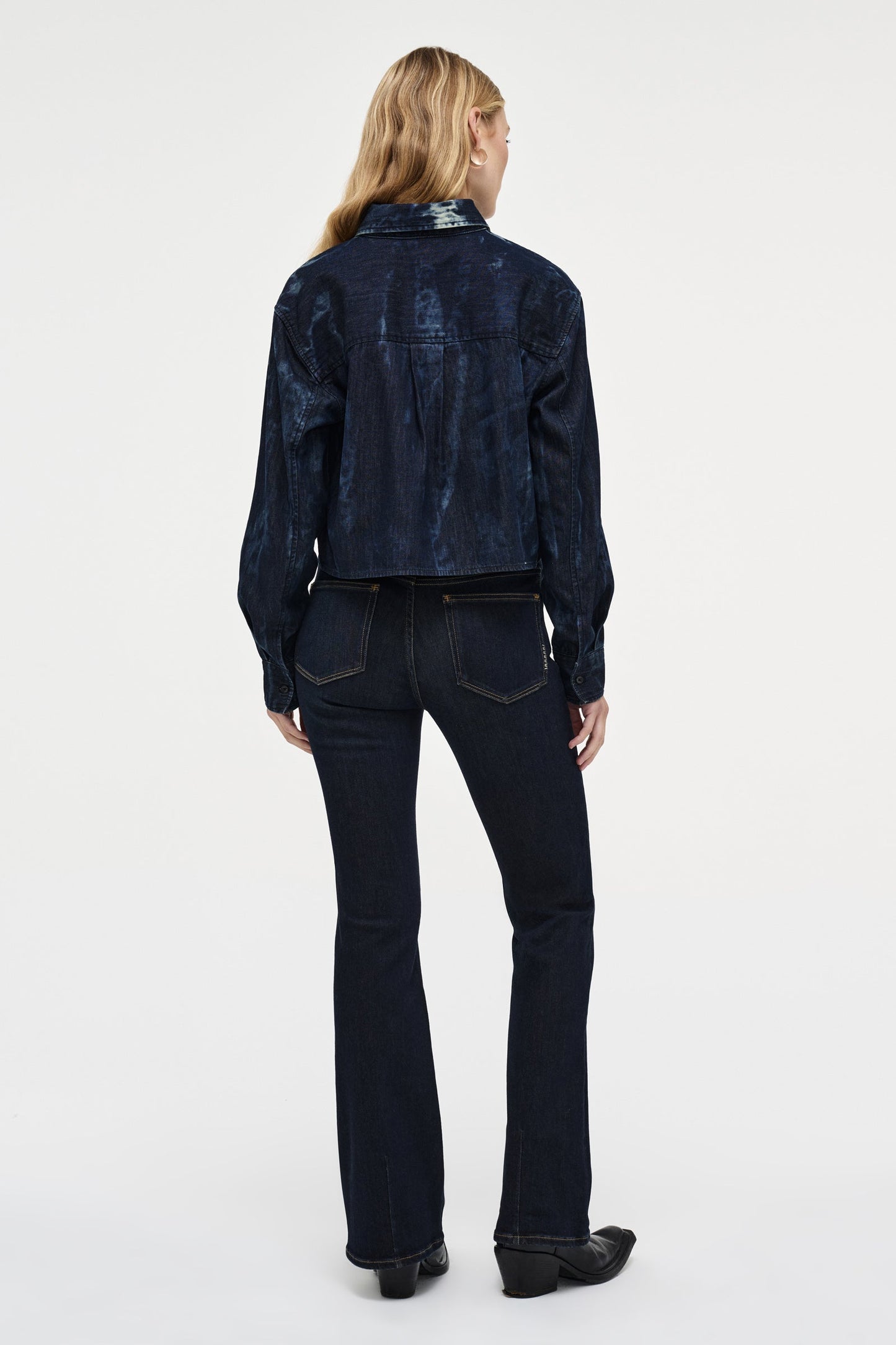 Carolyn Crop Shirt - Reverse Indigo