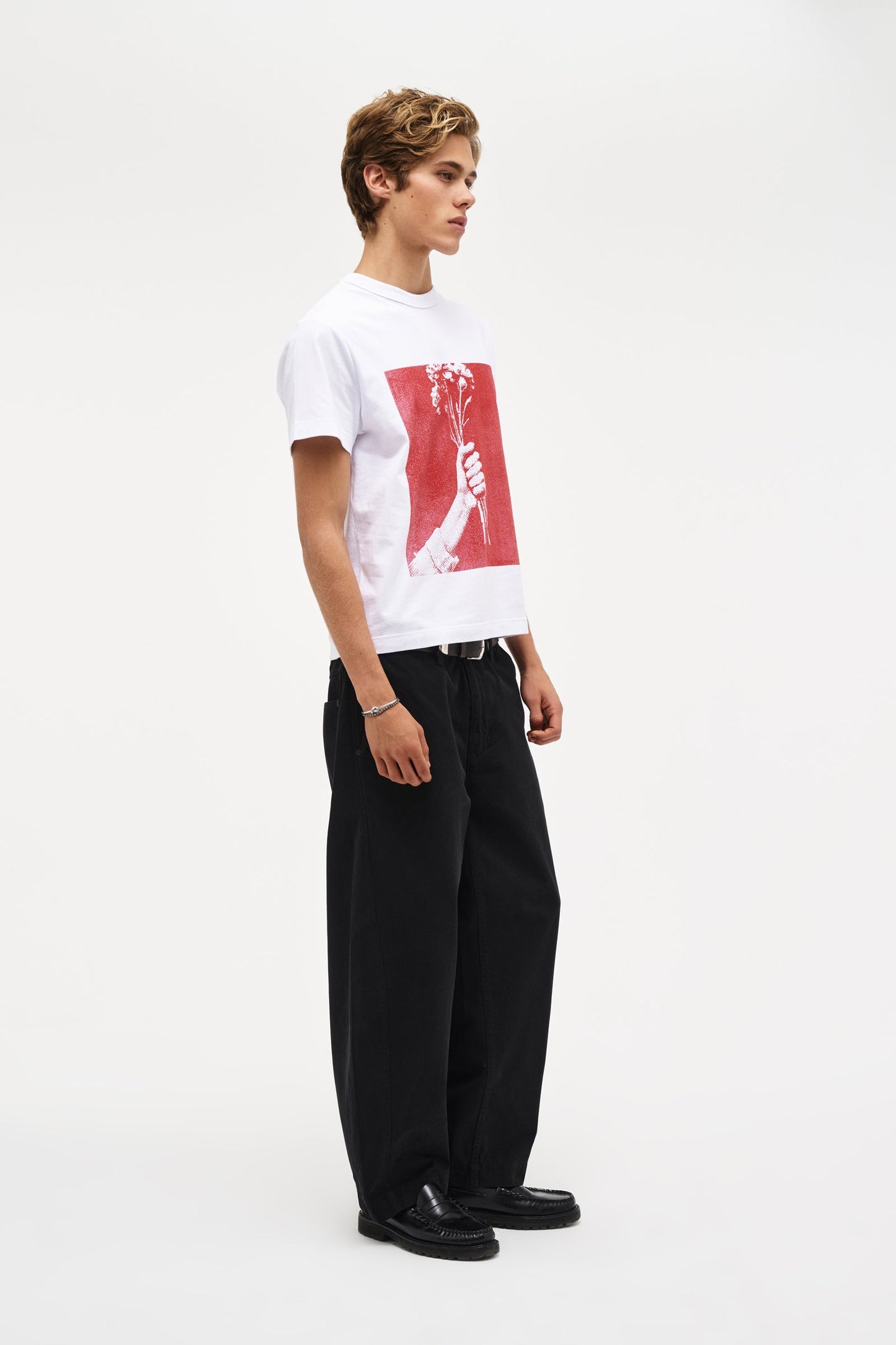 U-NC Blume Tee - White
