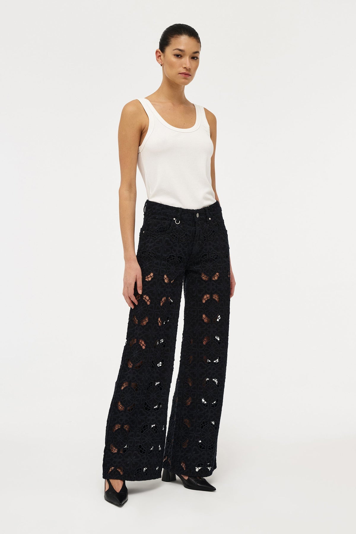 Eva Wide - Fiore Embroidery
