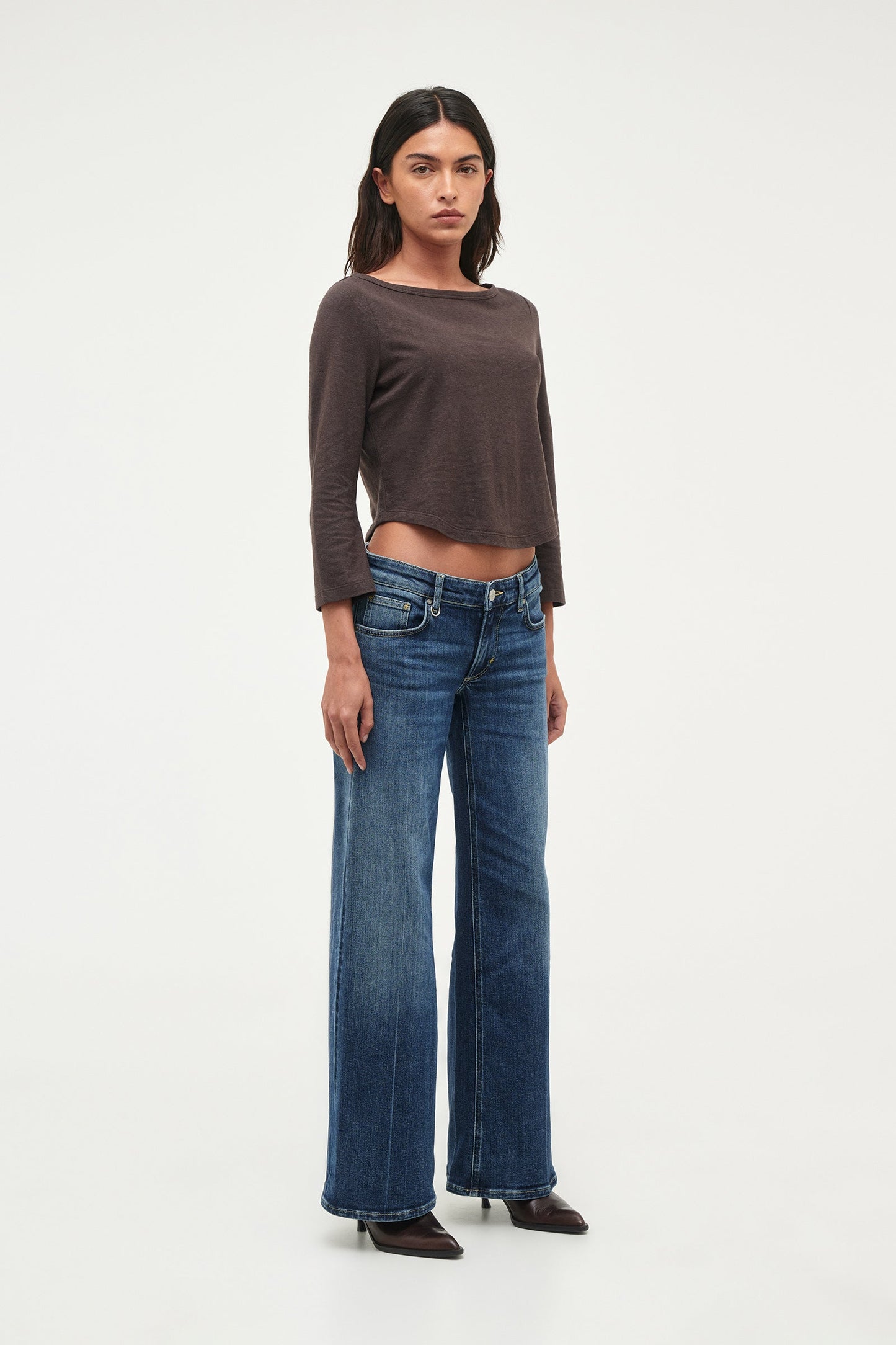 Juno Bracelet Tee - Sable