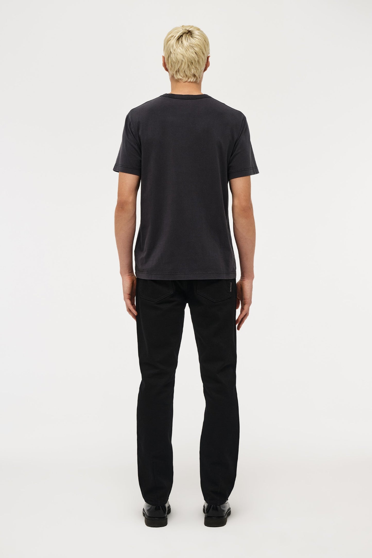 Neuw Wordmark Tee - Washed Black