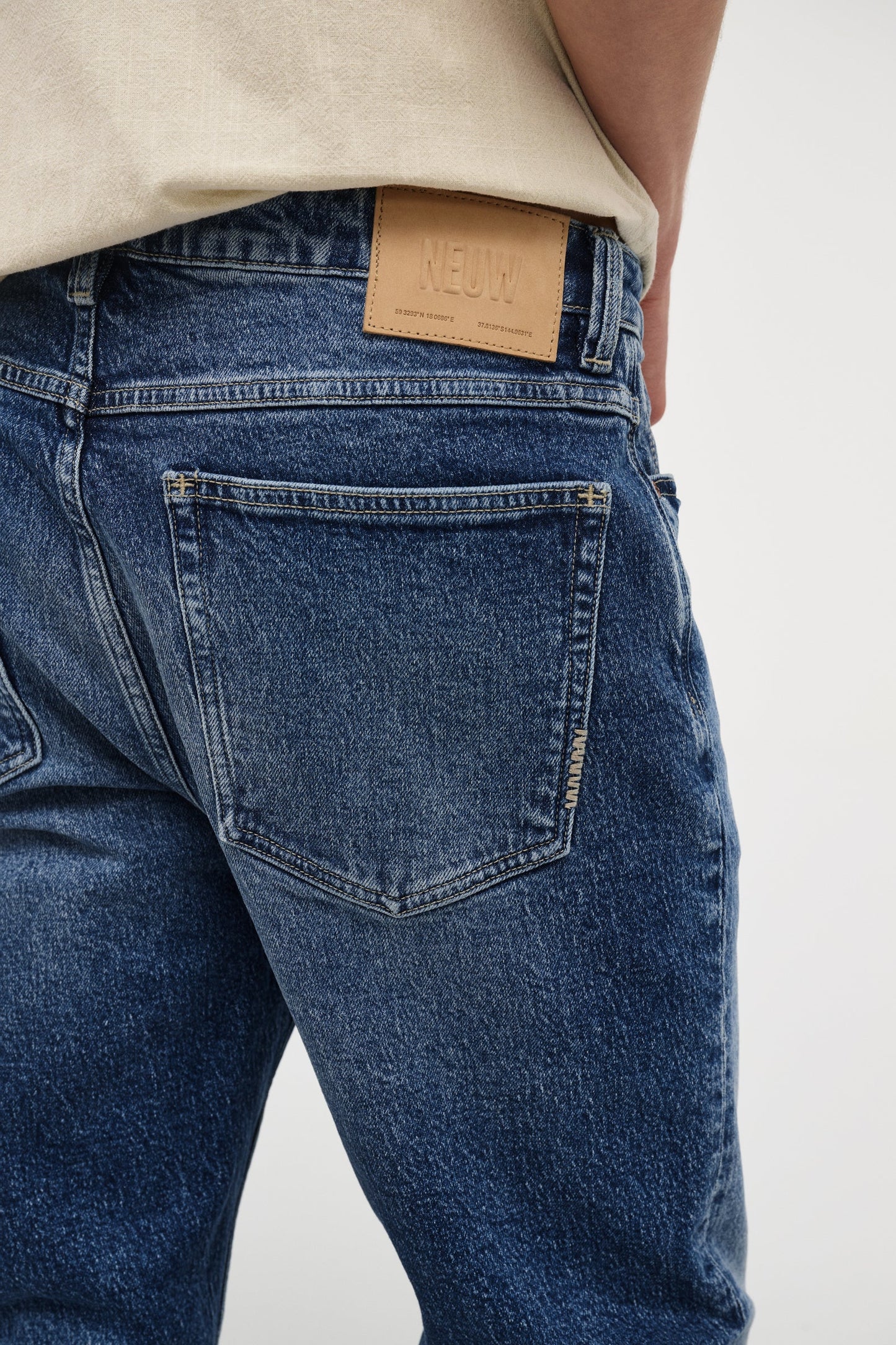 Ray Straight - Vista