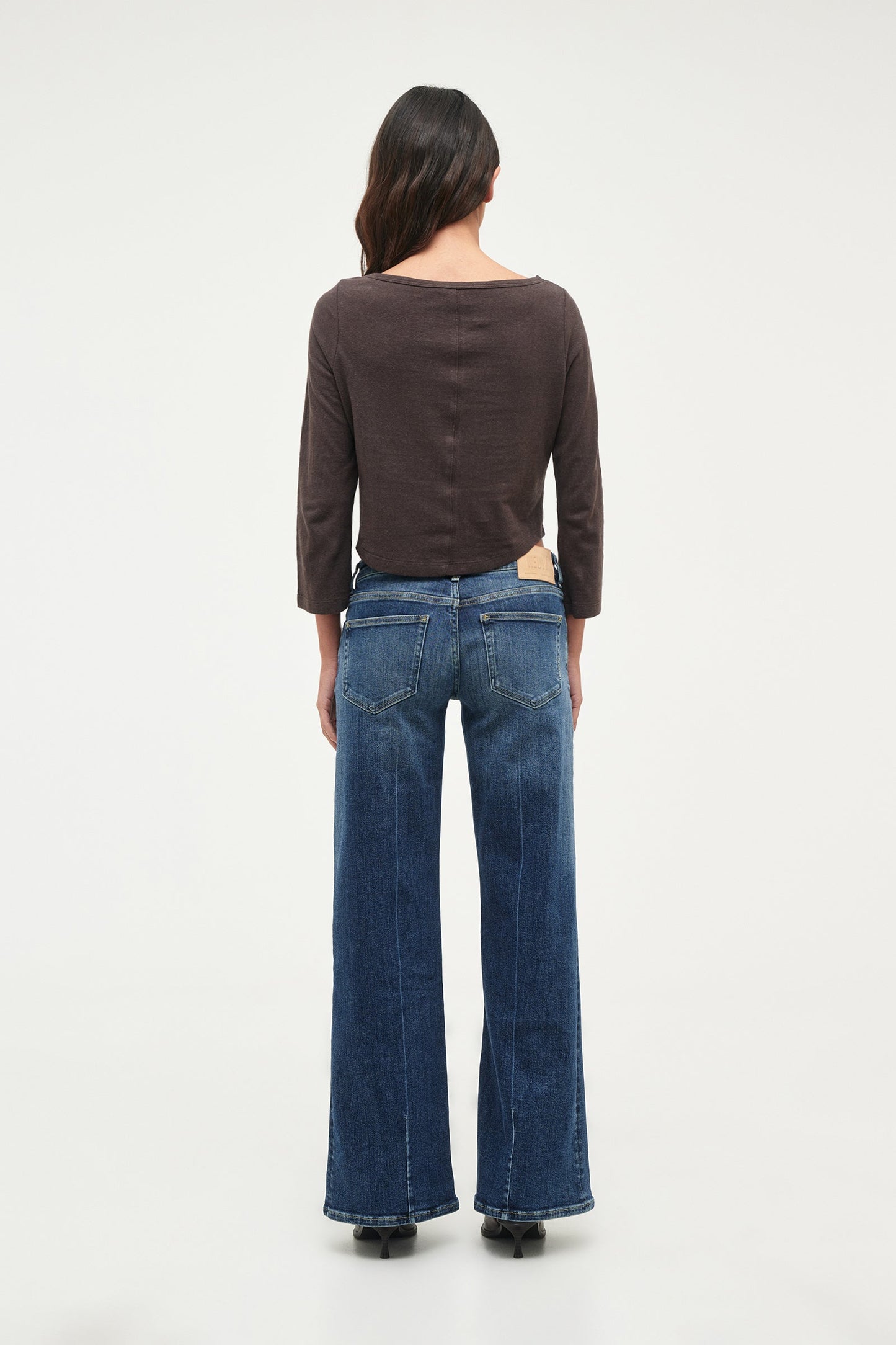 Juno Bracelet Tee - Sable