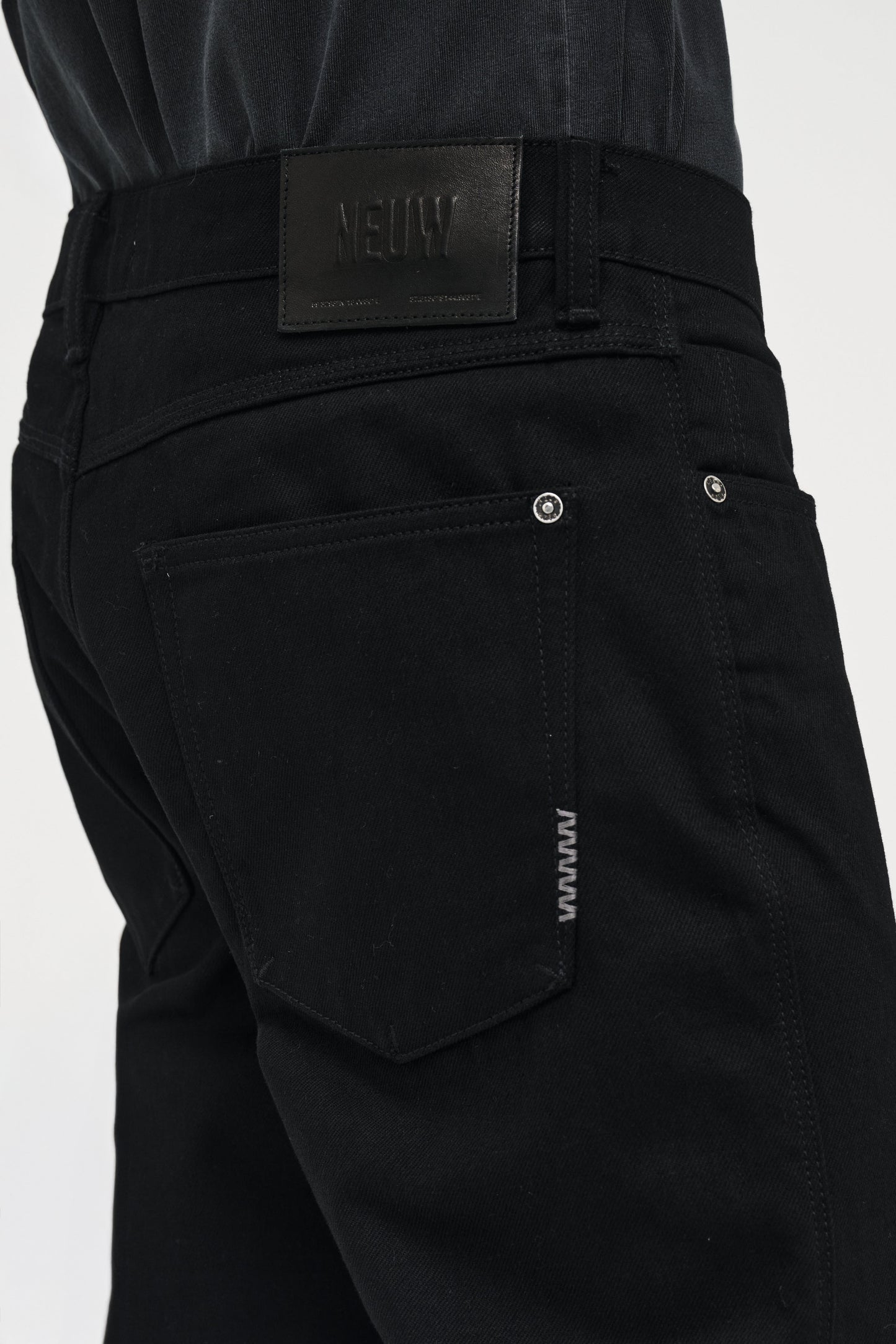 Rebel Straight - Black Selvedge