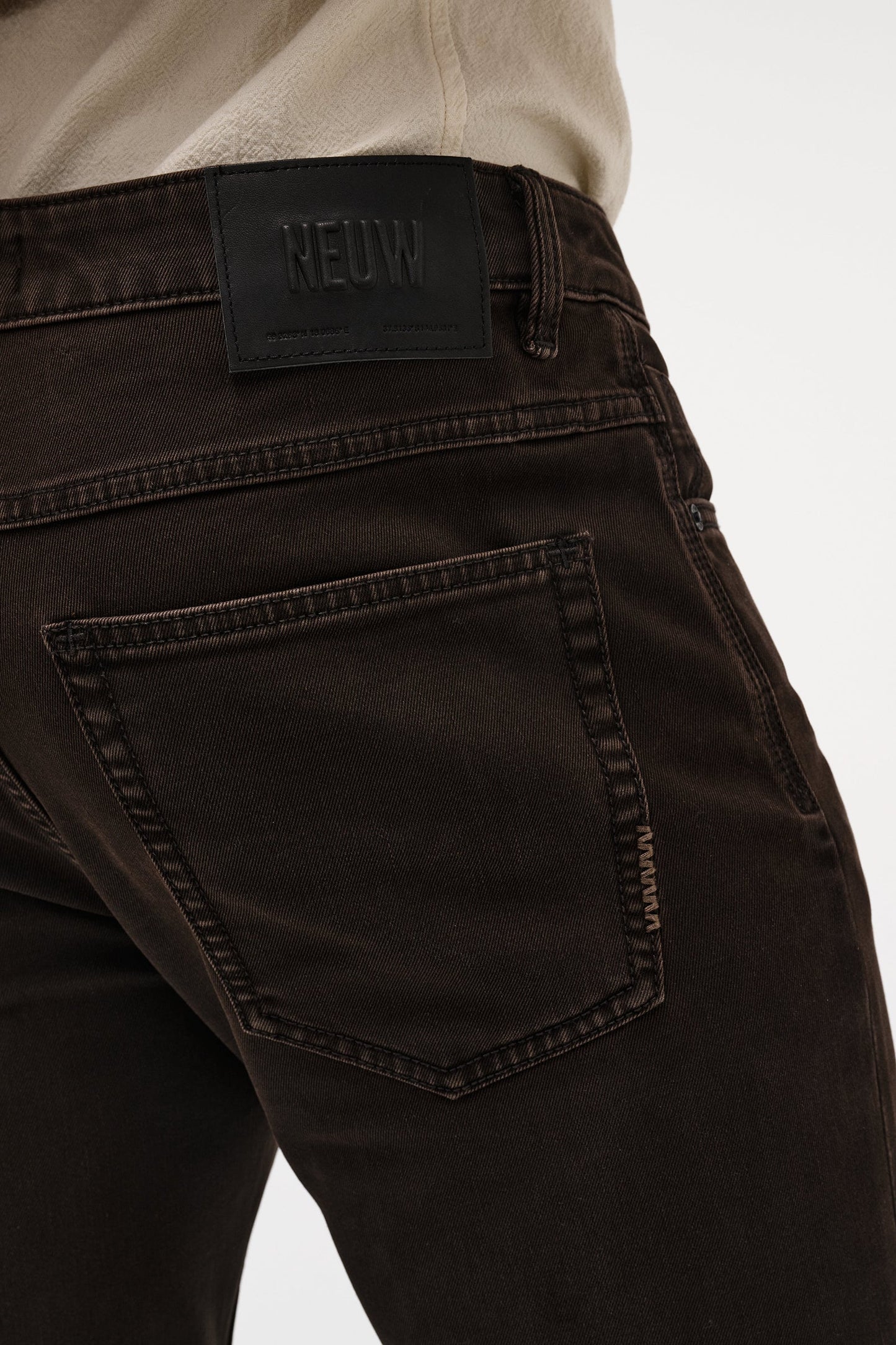 Lou Straight - Terre