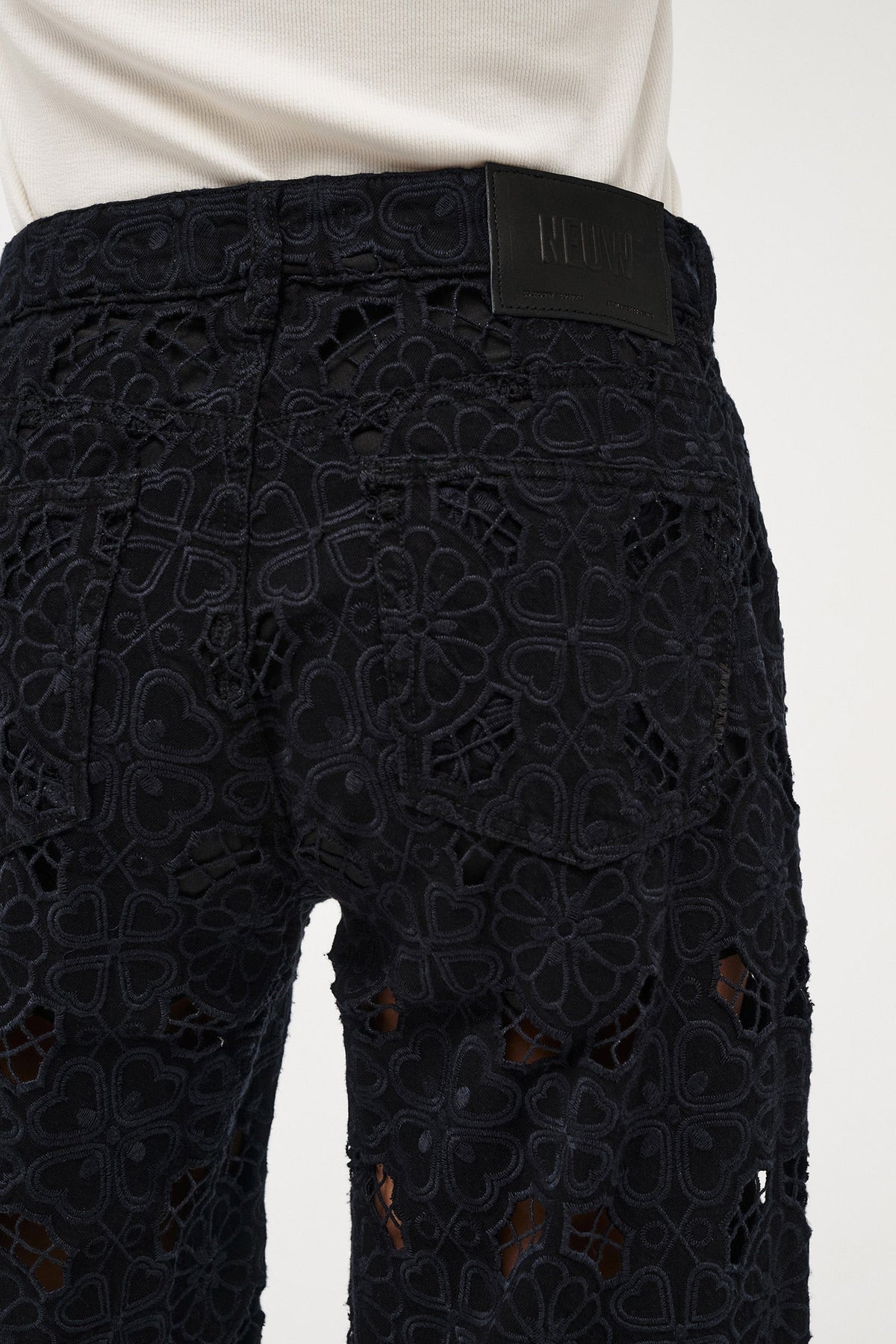 Eva Wide - Fiore Embroidery