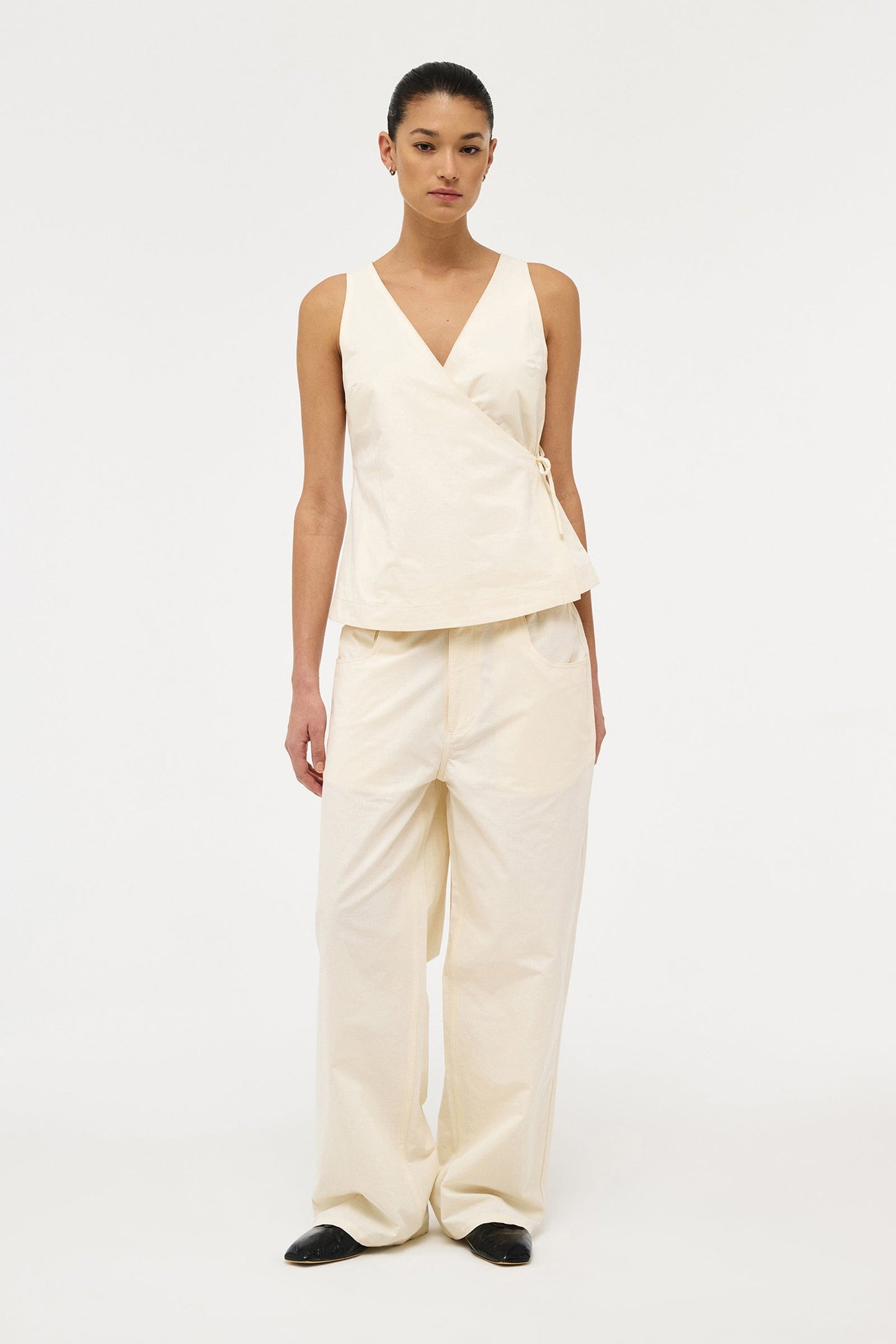 Disconnect Tie Top