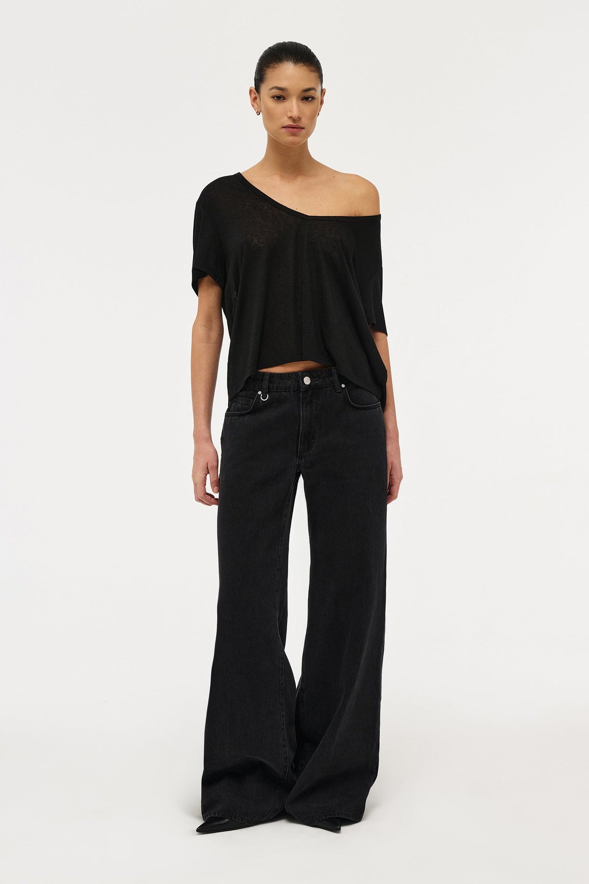 Girlfriend Deep V Tee - Black