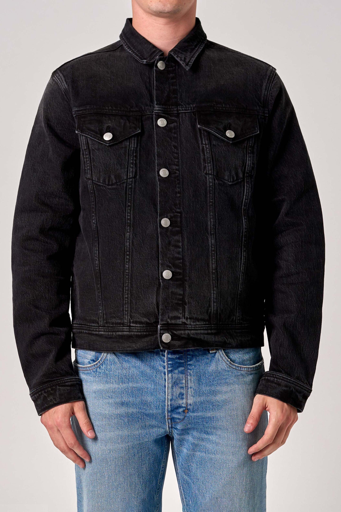 Type Three Jacket - Black