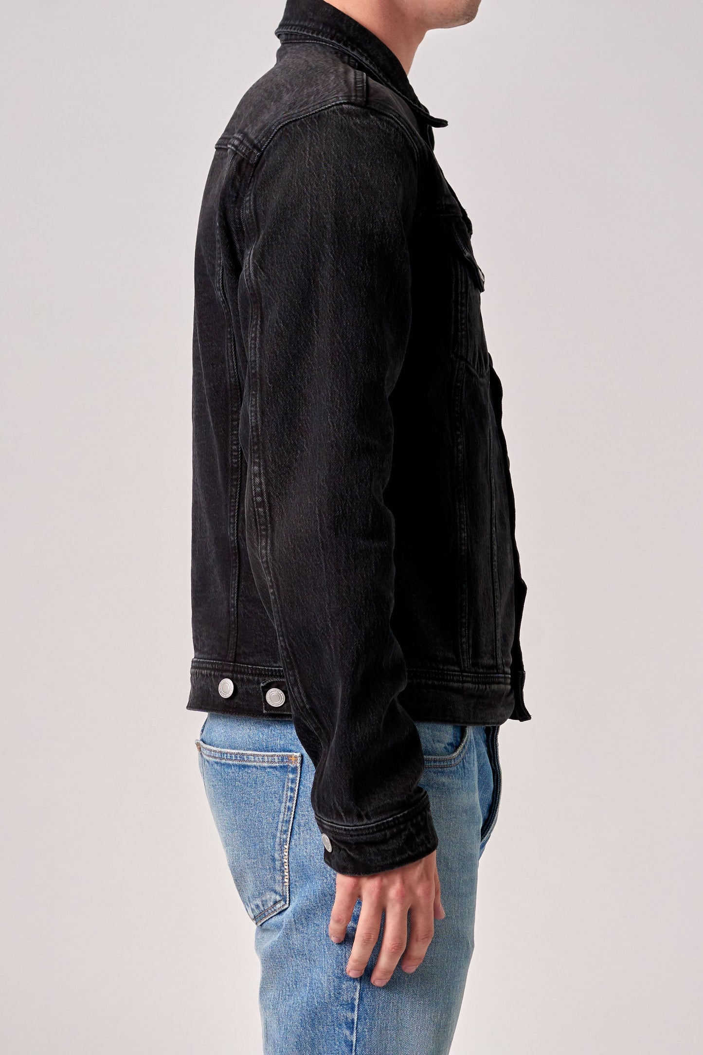 Type Three Jacket - Black