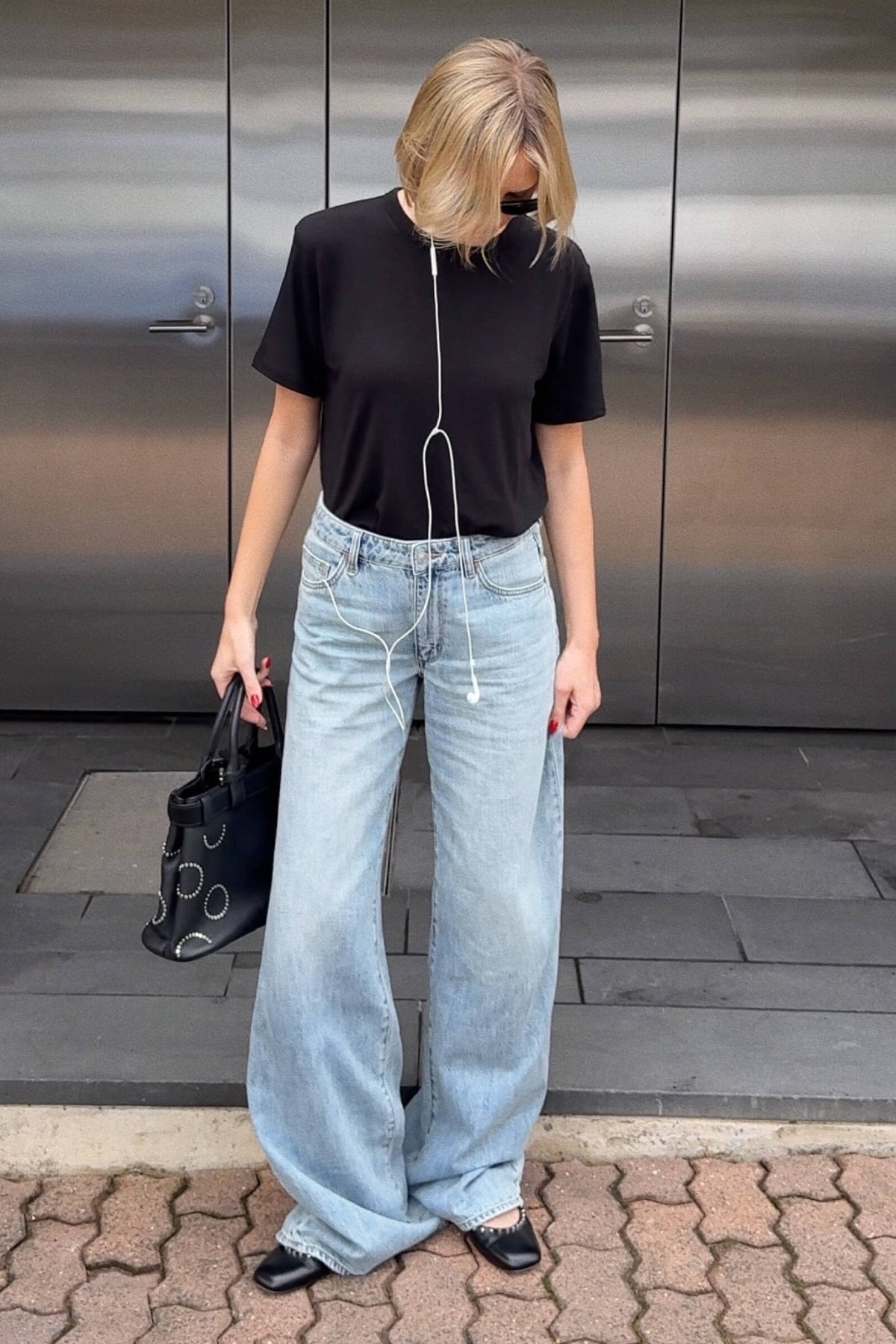 Milla Wide - Capsule