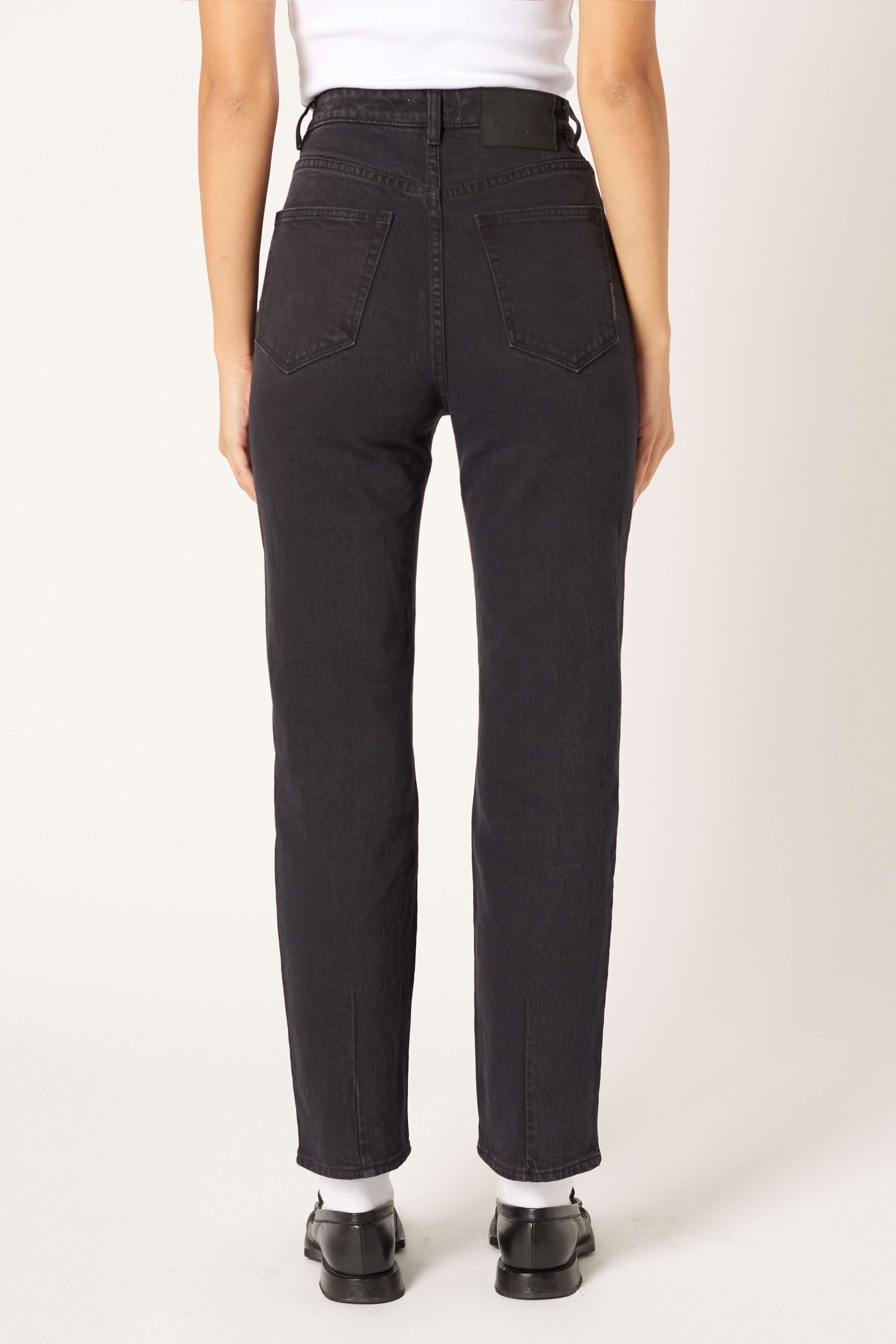 Nico Straight - Blackout Neuw dark black womens-jeans 