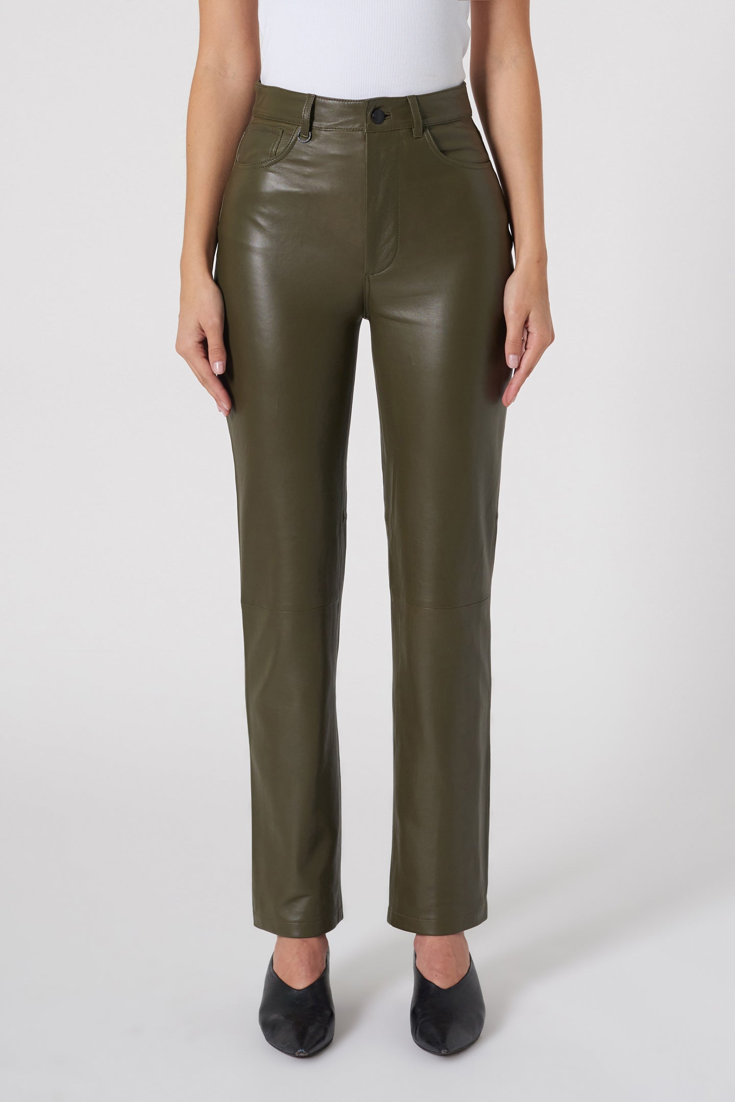 Nico Straight - Kelp Leather